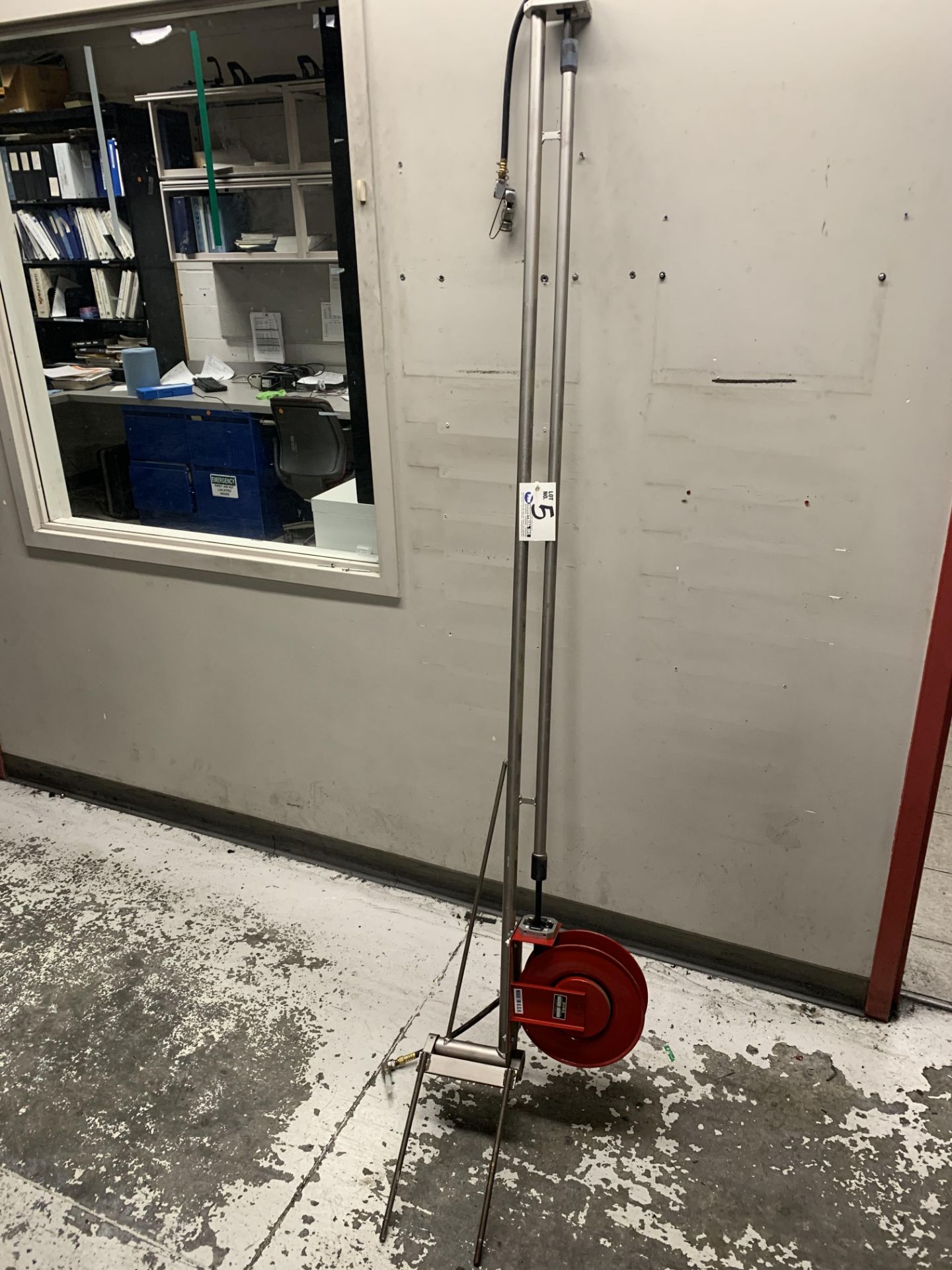 2003 Duro Air Hose Reel w/6' arm