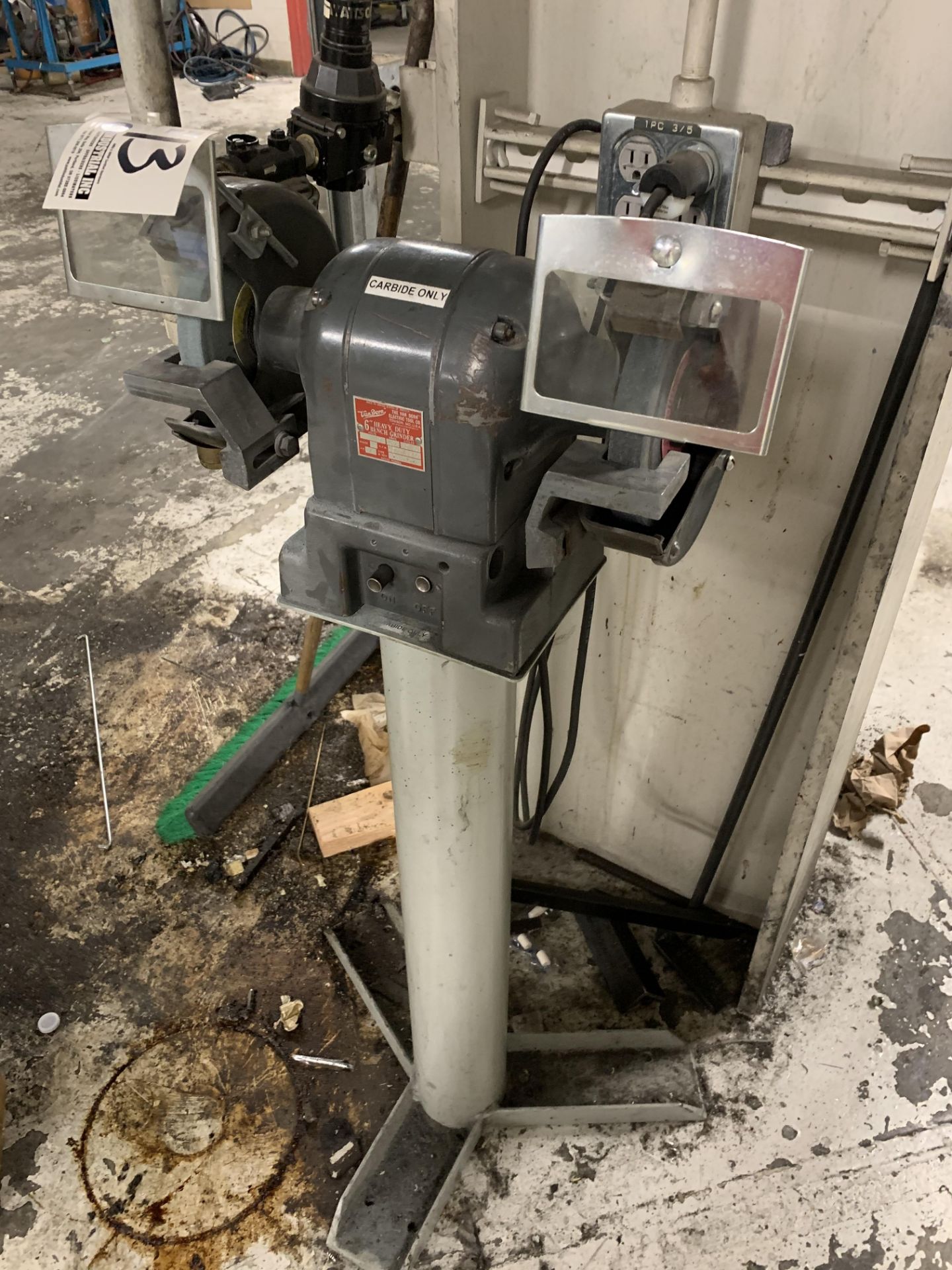 Vandorn 6" Bench Grinder on stand