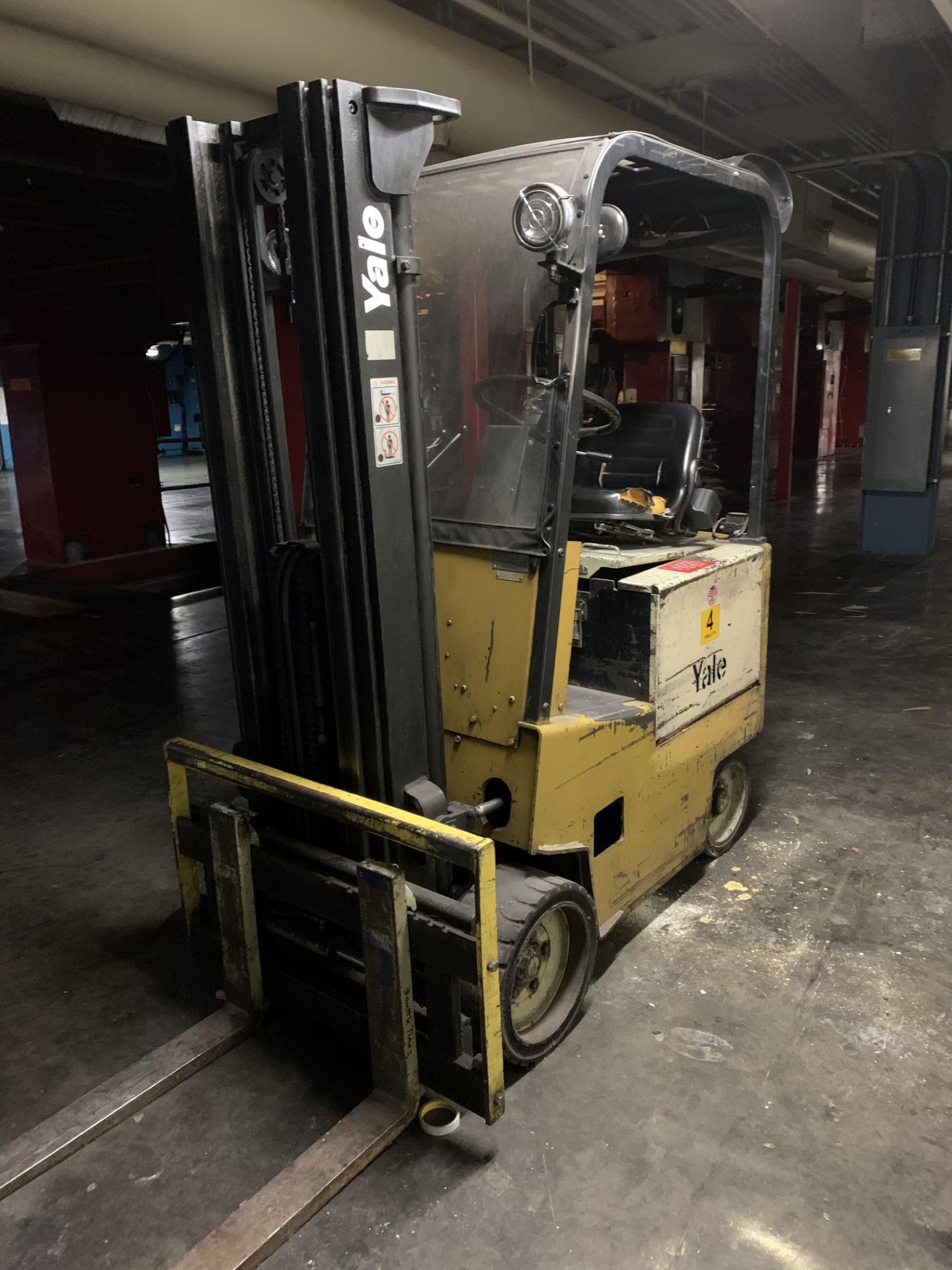 Yale model 162G Electric Forklift