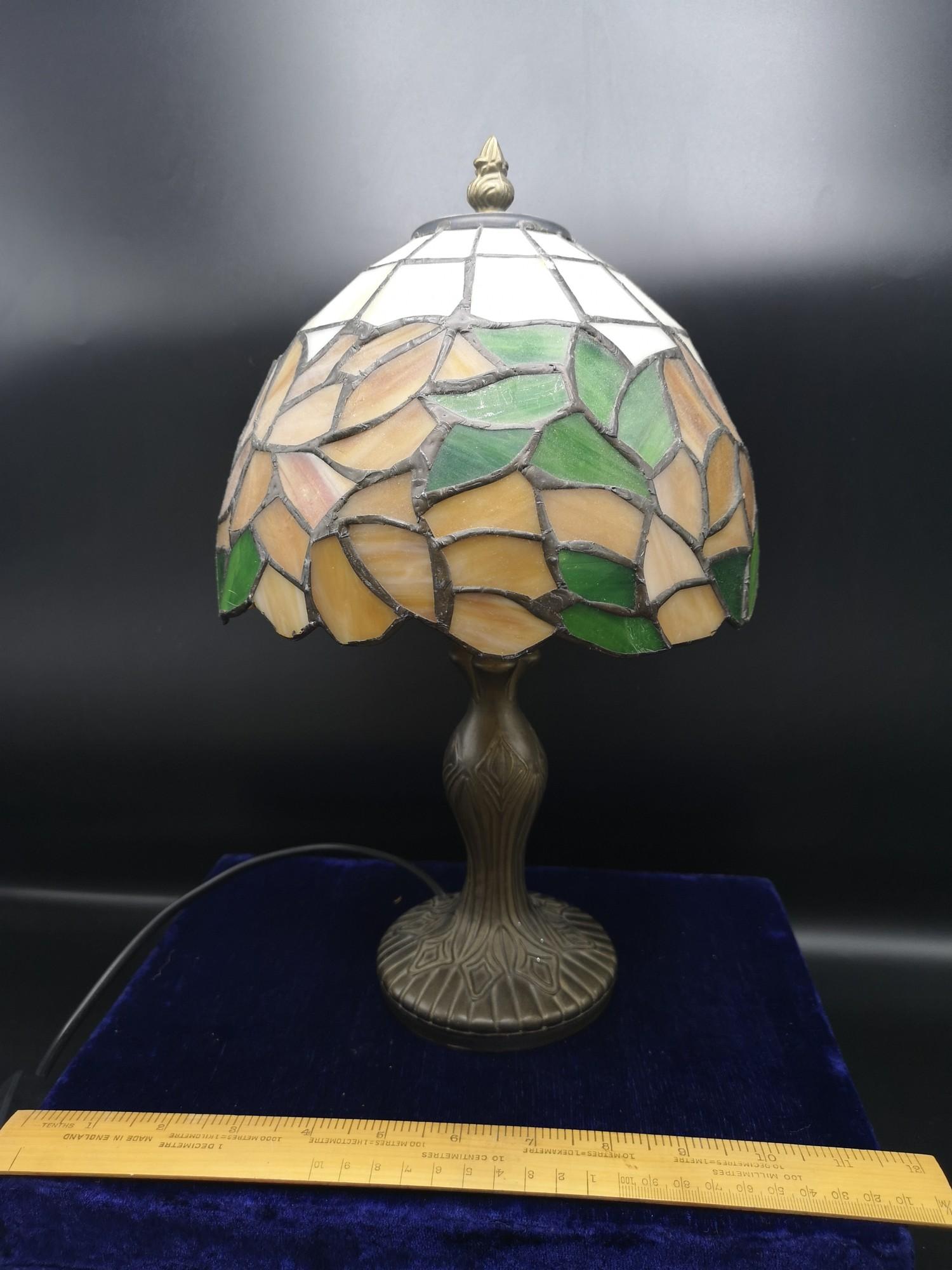 Tiffany table lamp needs attention..