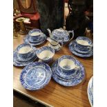 Copeland spode tea set with tea pot.