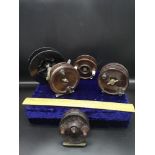 Large selection of bakelite vintage reels..