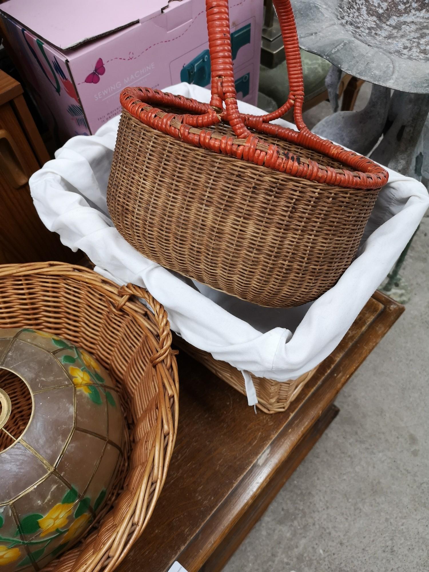 Collection of baskets together with shade. - Image 2 of 3