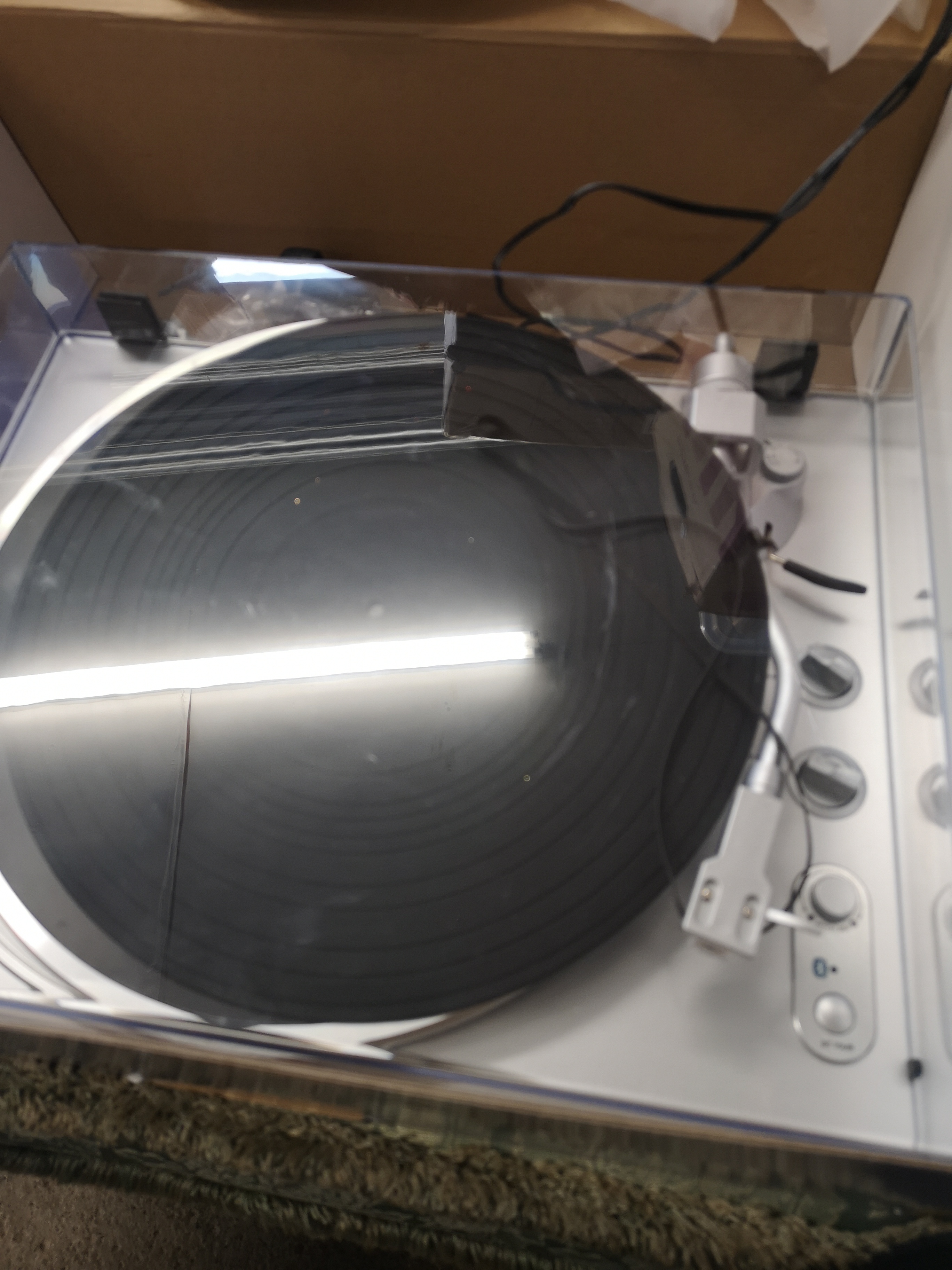 Boxed turntable. - Image 2 of 2