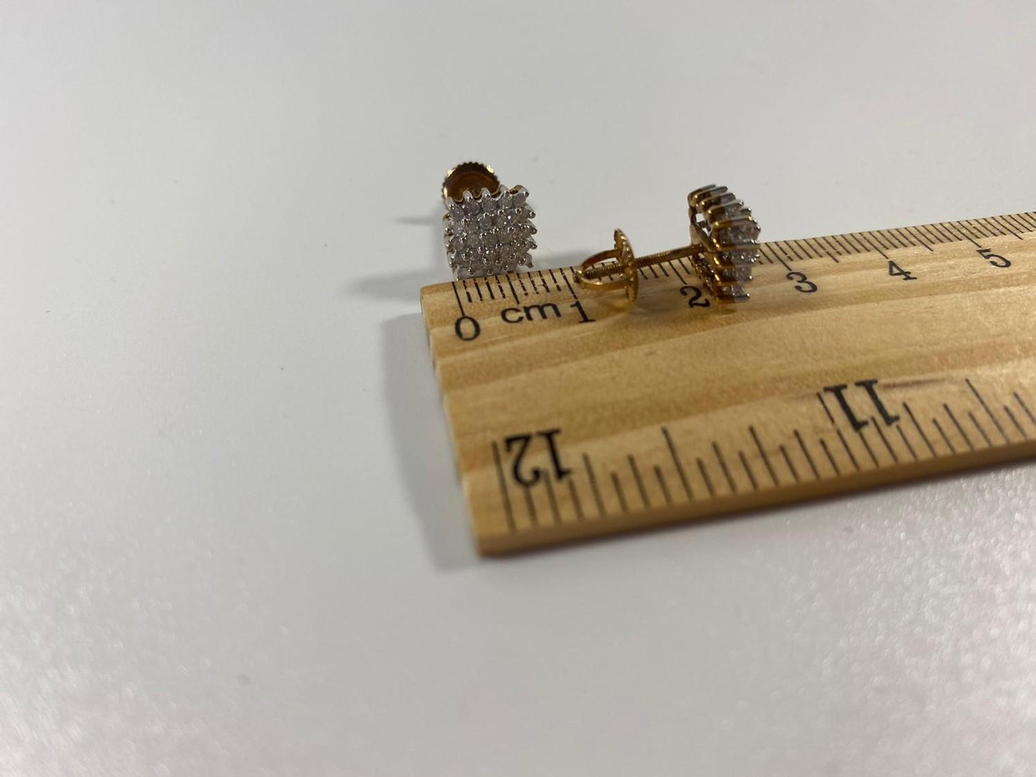 Pair of 9ct gold diamond earrings. 2 grams. - Image 2 of 2