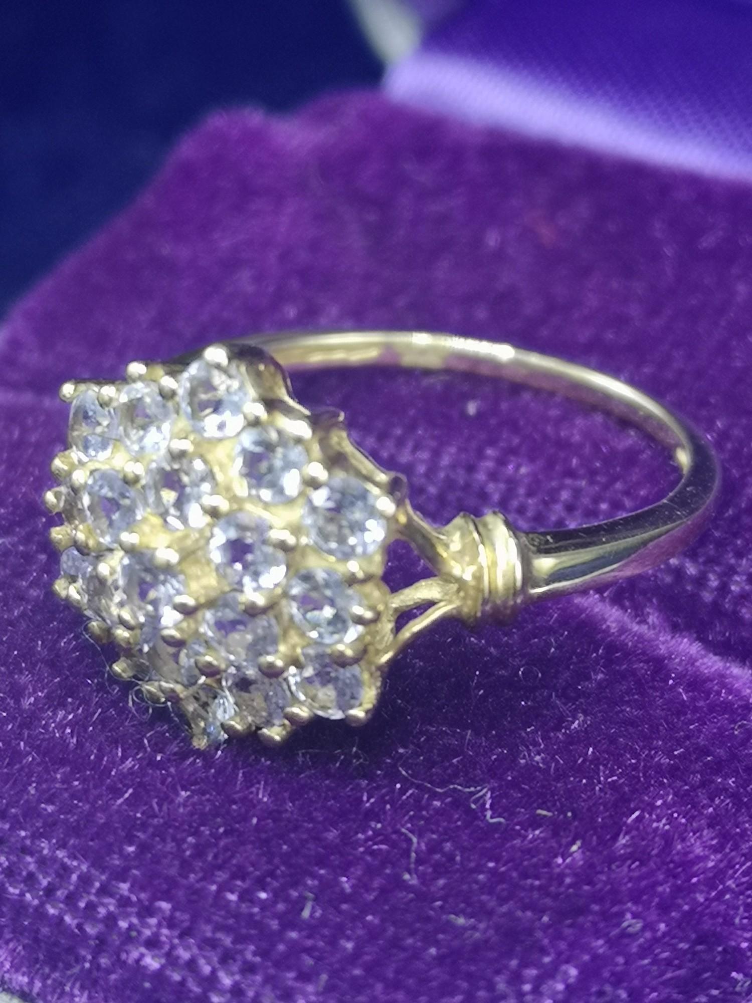 9ct gold purple cluster ring 375 Hall Marked ring - Image 4 of 4