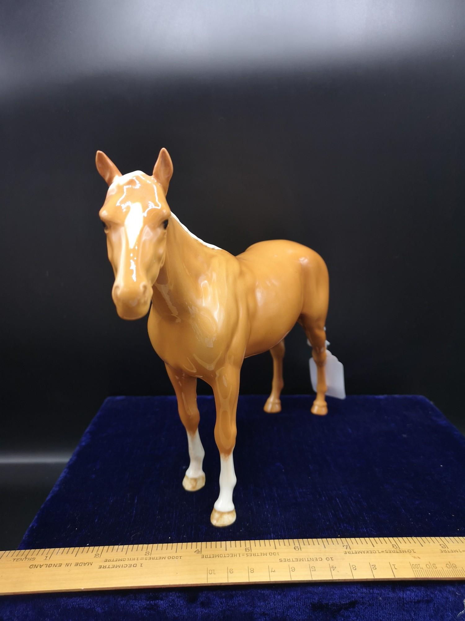 Beswick large horse in tan brown. - Image 2 of 2