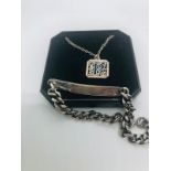 925 silver name bracelet "Patricia" , silver chain pendant with "P".. 13.54grams in weight.