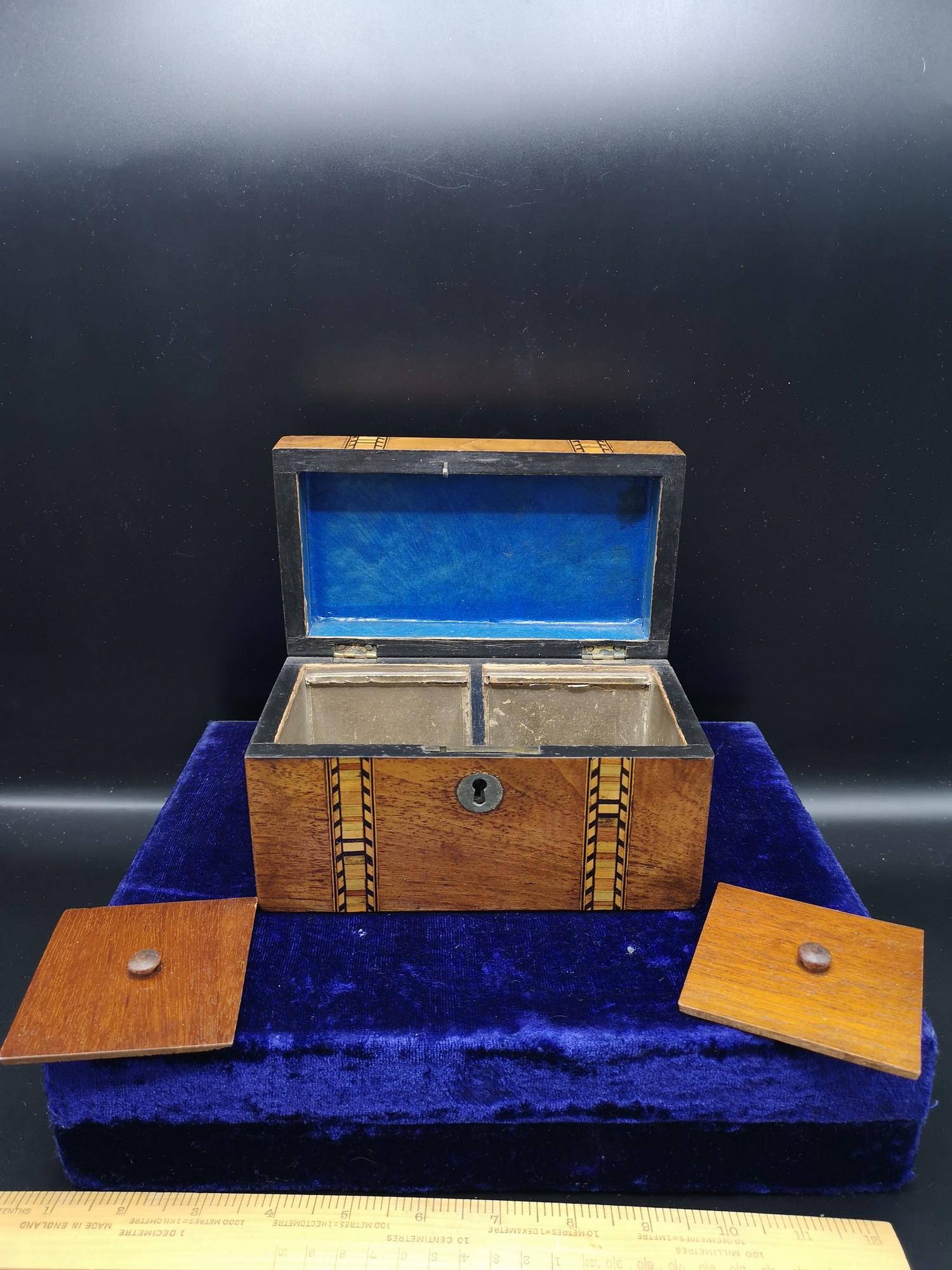 Edwardian inlaid double section tea caddy. - Image 2 of 3