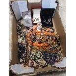 Box of vintage jewellery etc.