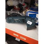 Black n decker sander.