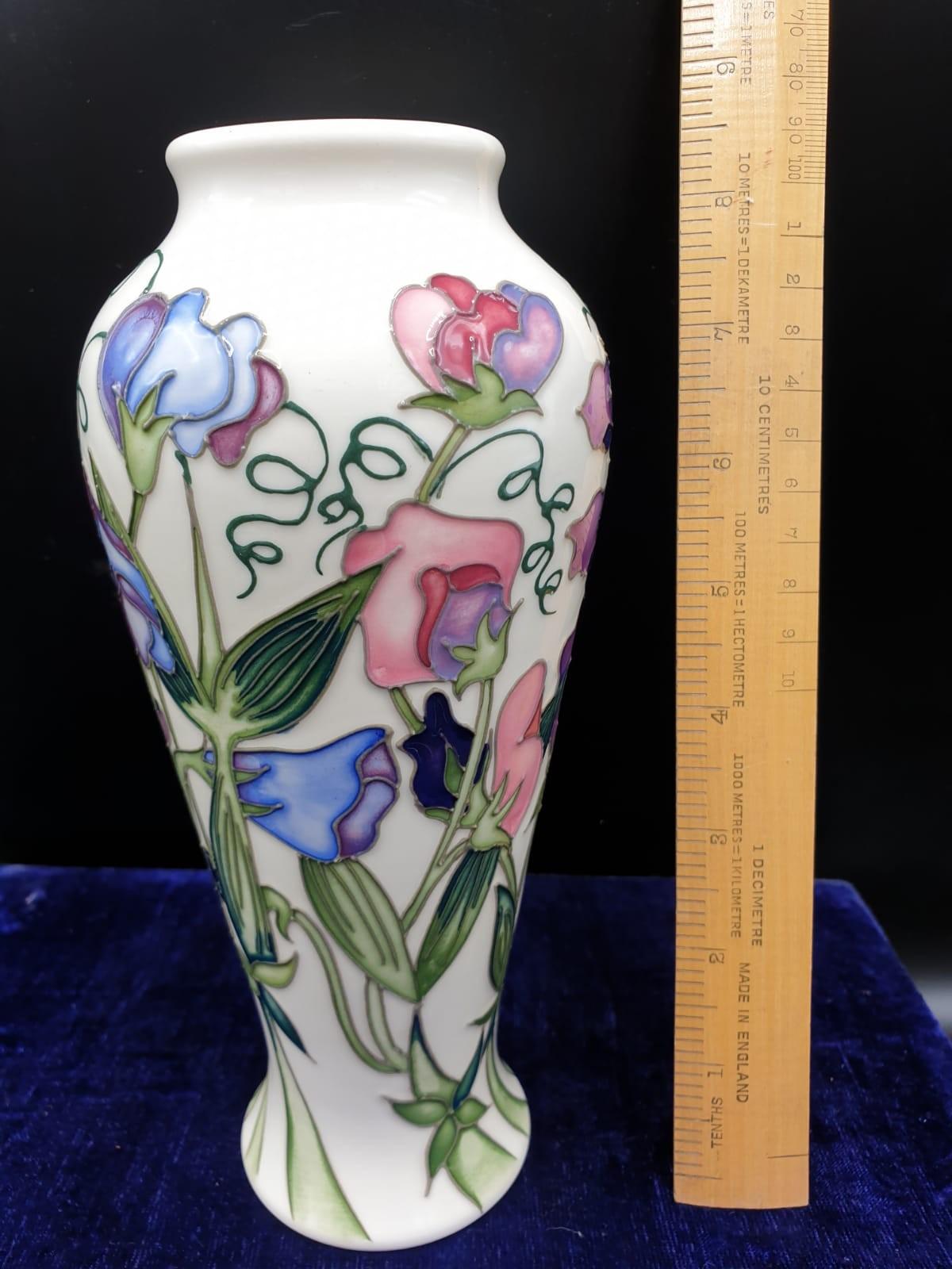 Large Moorcroft Vase Wild Flowers Sweet Peas 20cm Tall Signed. - Image 2 of 3