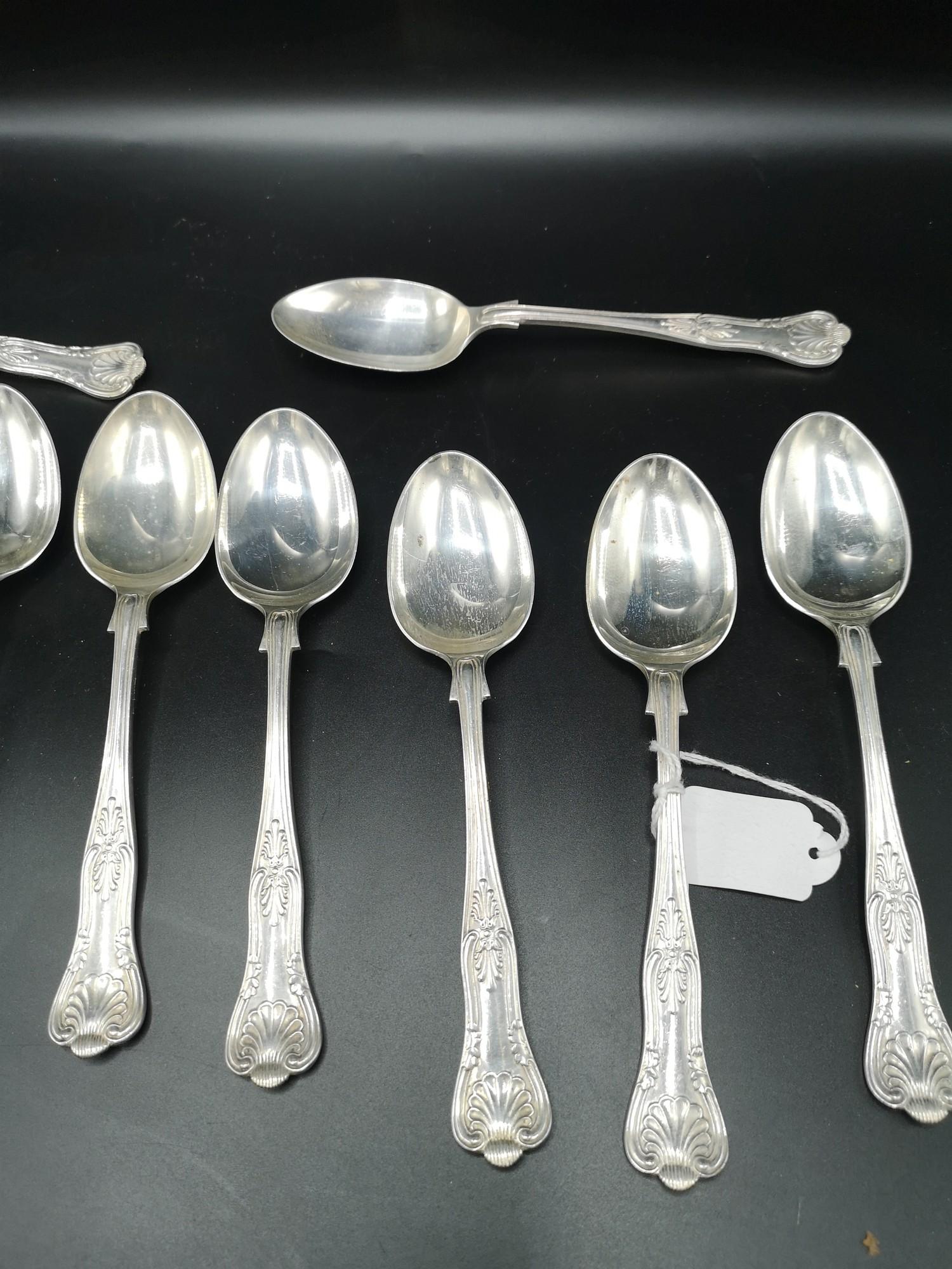 Silver Hall marked london set of 12 Kings pattern desert spoons maker AHN. 736 grams.. - Bild 4 aus 4
