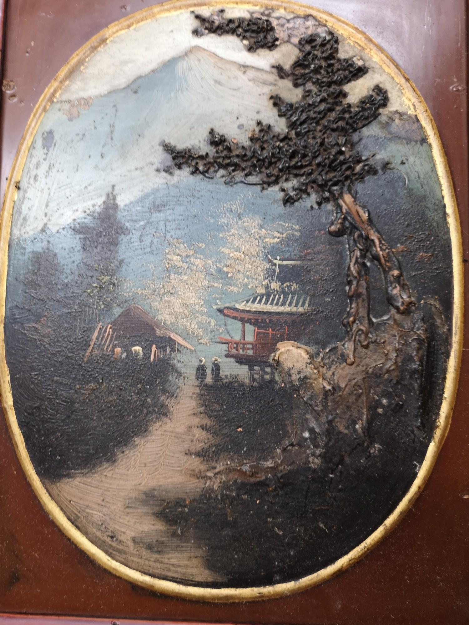 Pair of Oriental painting s in Oriental framing. - Bild 2 aus 3