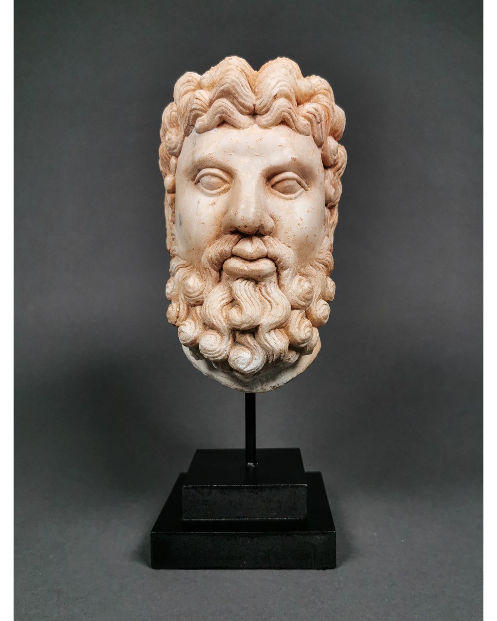 A ROMAN MARBLE HEAD OF HERCULES - Image 2 of 7