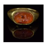 ROMAN GOLD INTAGLIO RING - TWO FIGHTING ROOSTERS