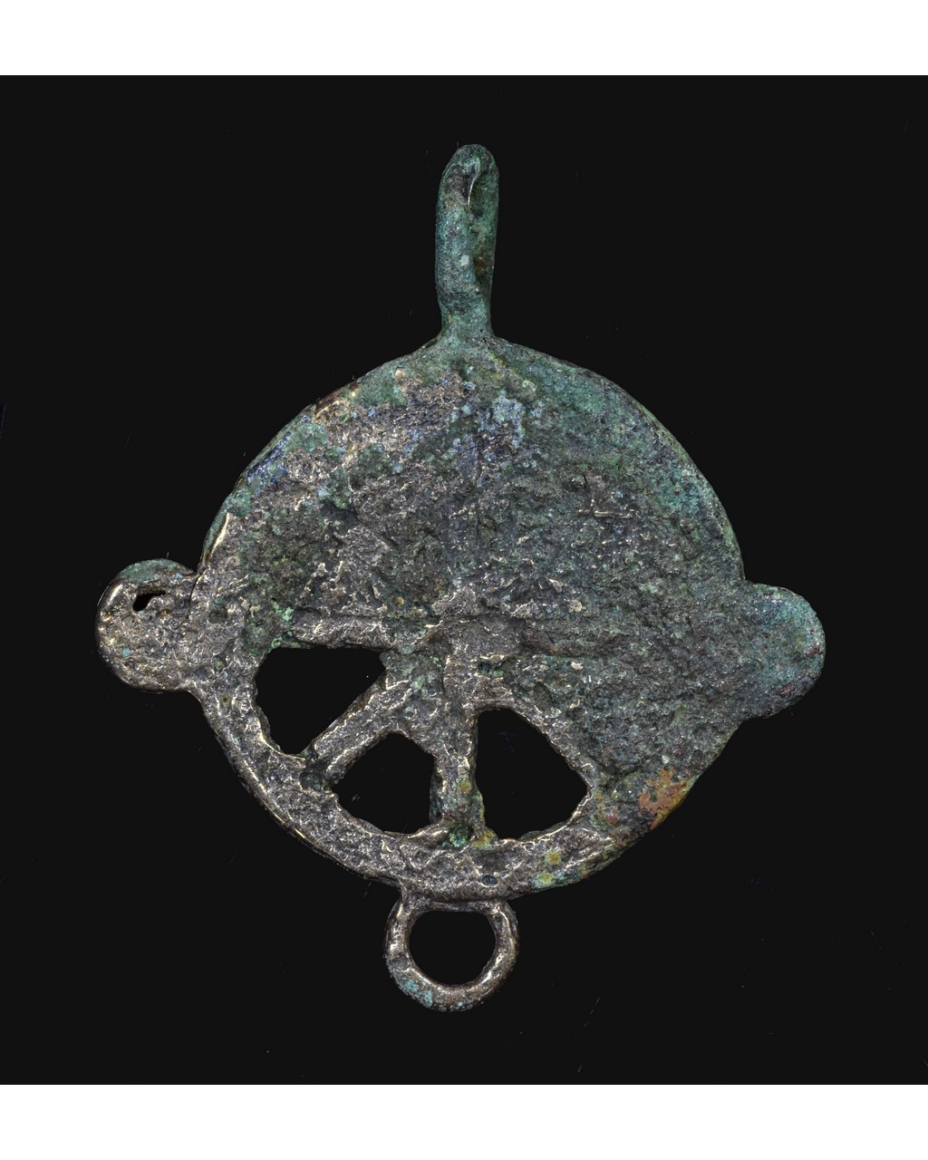 LATE ROMAN BRONZE PENDANT WITH CHI-RHO / STAR - Image 3 of 3