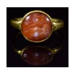 HELLENISTICGOLD RING WITH NIKE INTAGLIO