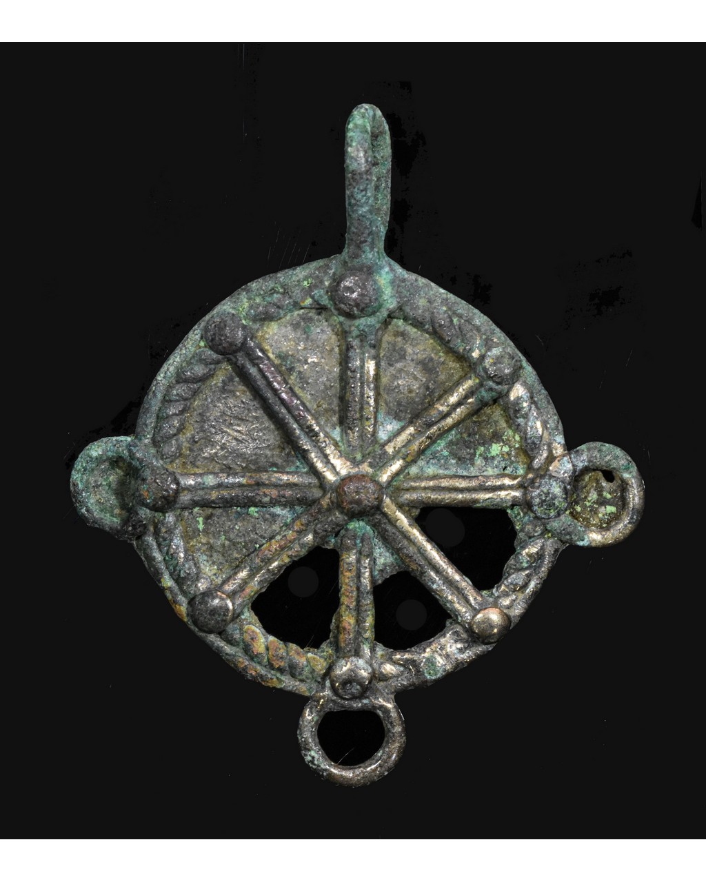 LATE ROMAN BRONZE PENDANT WITH CHI-RHO / STAR