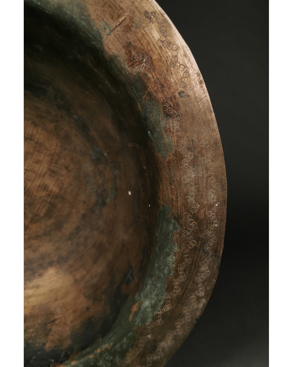 LARGE SASSANIAN BRONZE RITUAL BOWL - Image 9 of 10