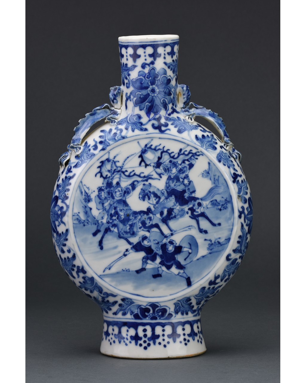 CHINESE BLUE AND WHITE PORCELAIN MOON FLASK - Image 2 of 6