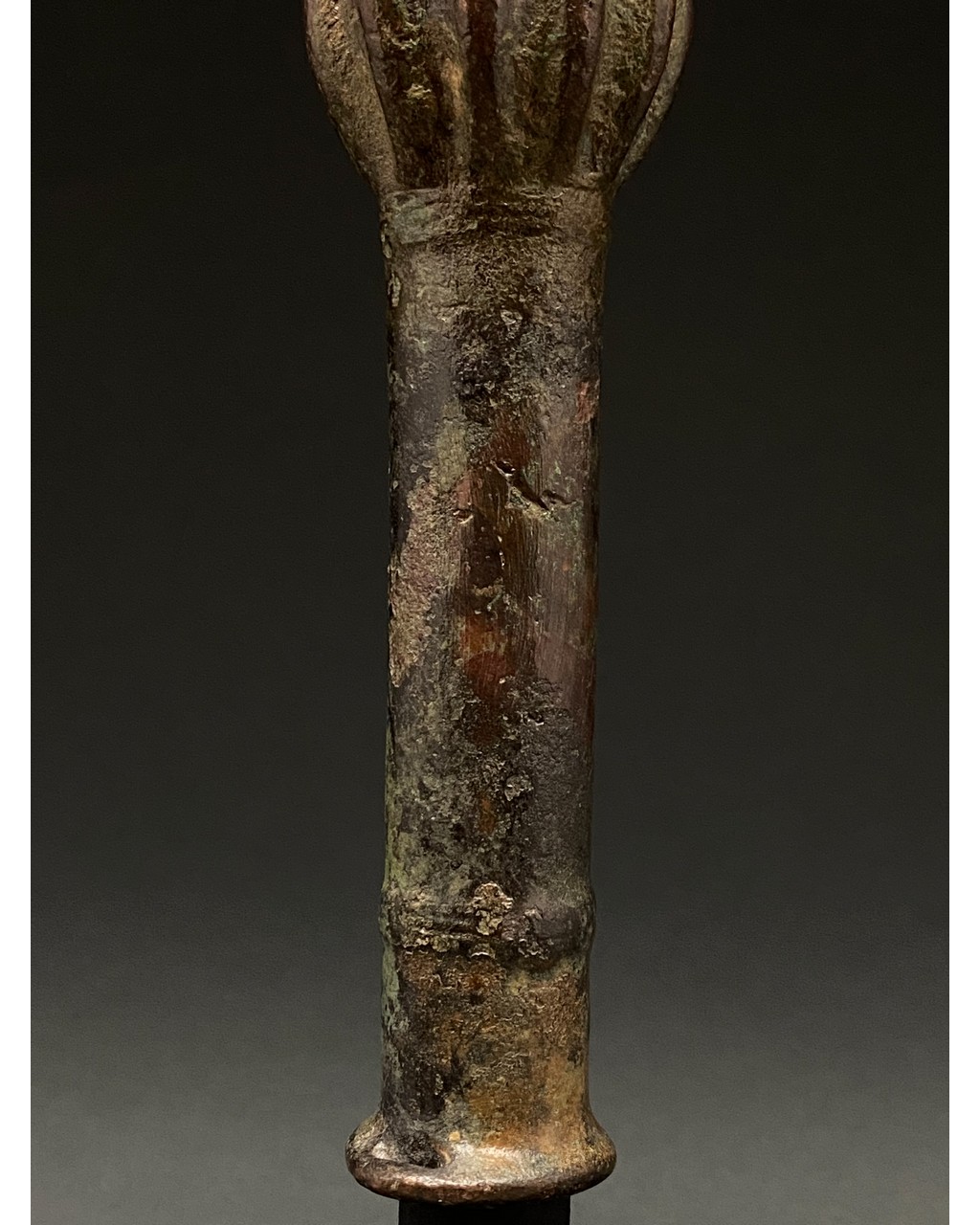 BRONZE AGE DECORATED MACE HEAD ON STAND - Image 3 of 6