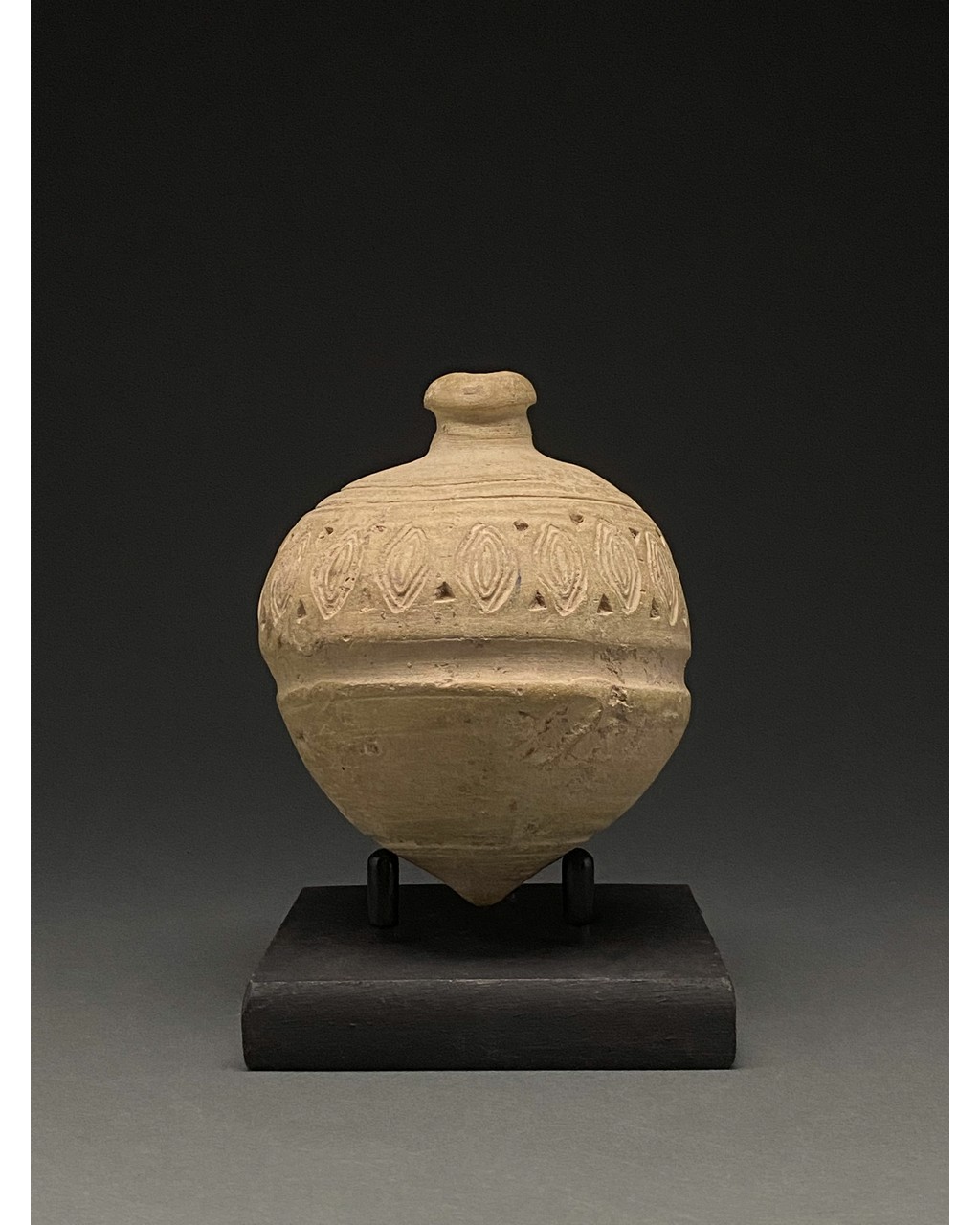 DECORATED BYZANTINE GREEK FIRE GRENADE