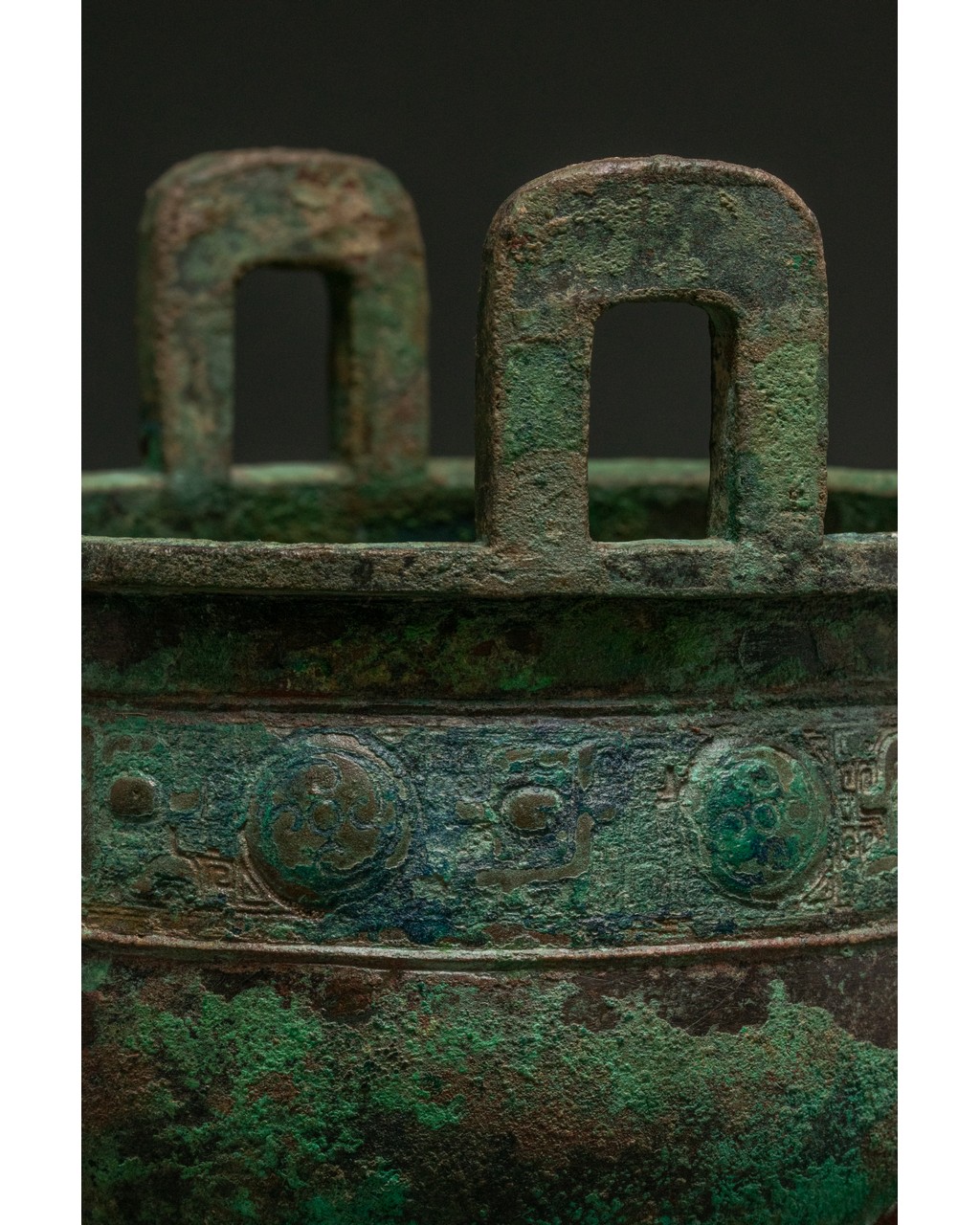 CHINA, LATE SHANG DYNASTY BRONZE DING VESSEL - XRF TESTED - Image 5 of 9