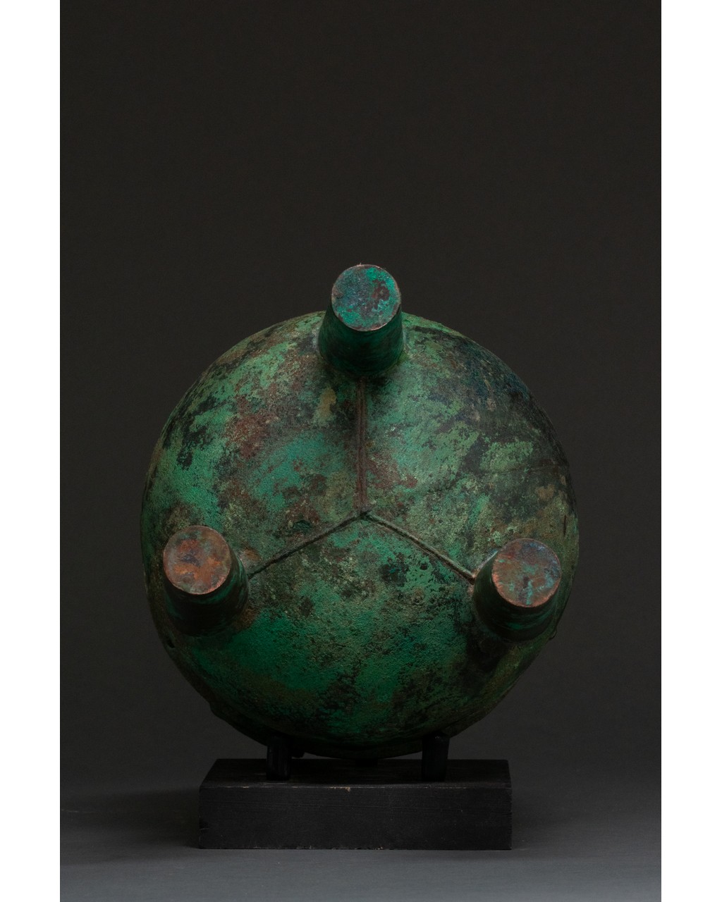 CHINA, LATE SHANG DYNASTY BRONZE DING VESSEL - XRF TESTED - Image 3 of 9
