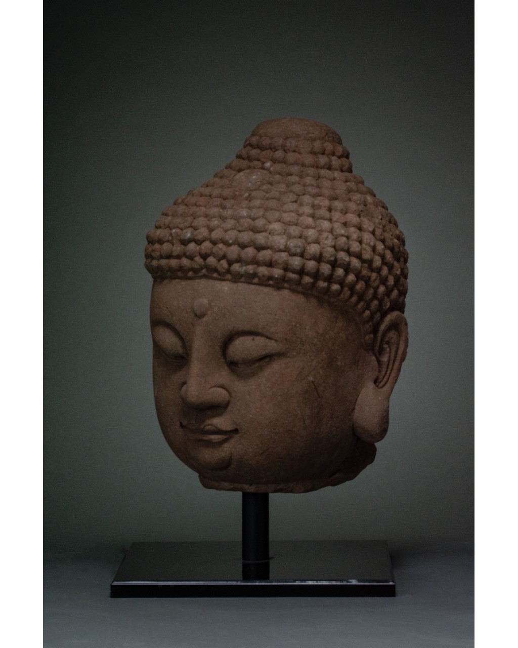 CHINA, MING DYANSTY STONE HEAD OF GUANYIN - Image 2 of 14