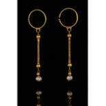 PAIR Of ROMAN GOLD AND PEARL EARRINGS