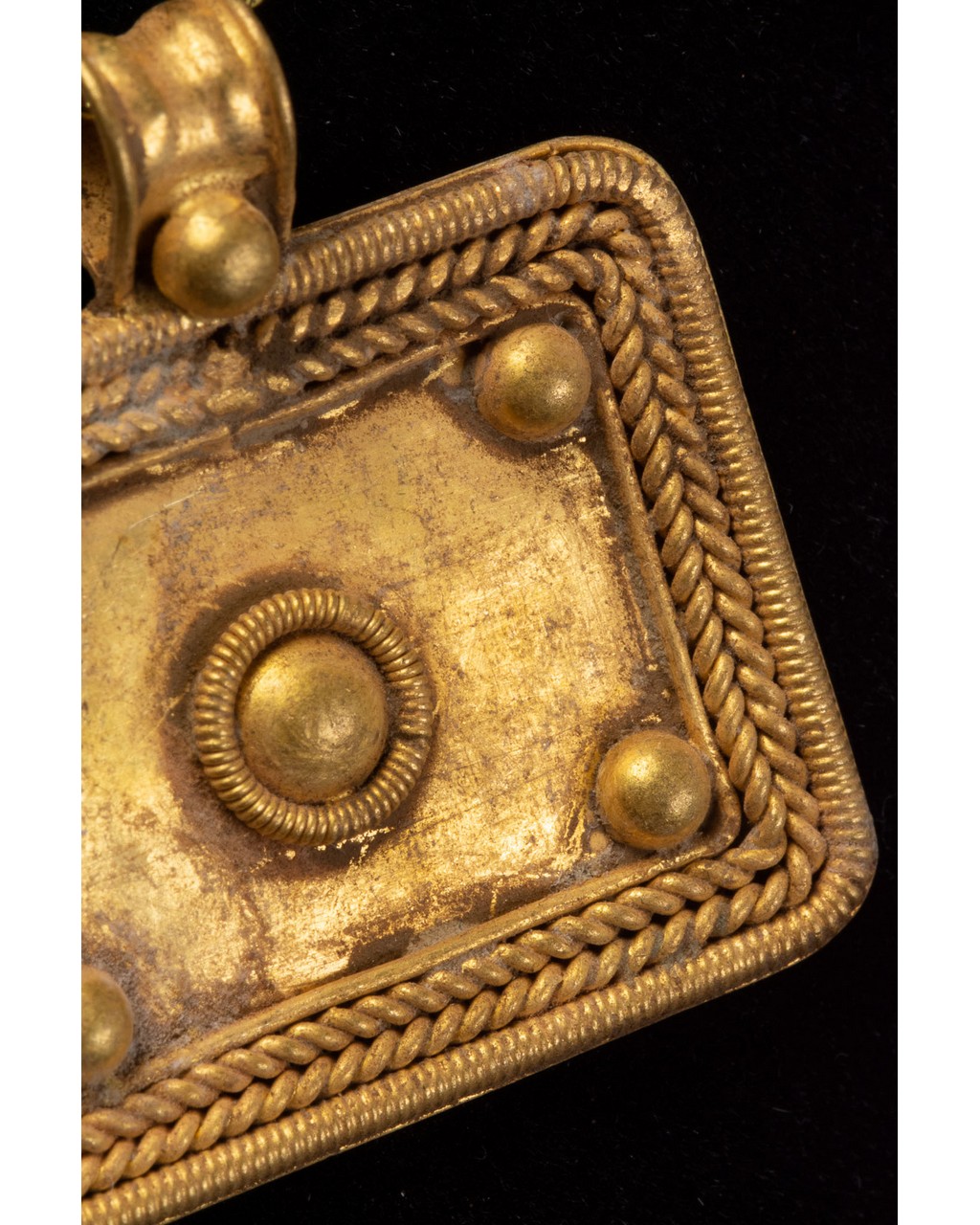 ROMAN GOLD DECORATED PENDANT - Image 5 of 5