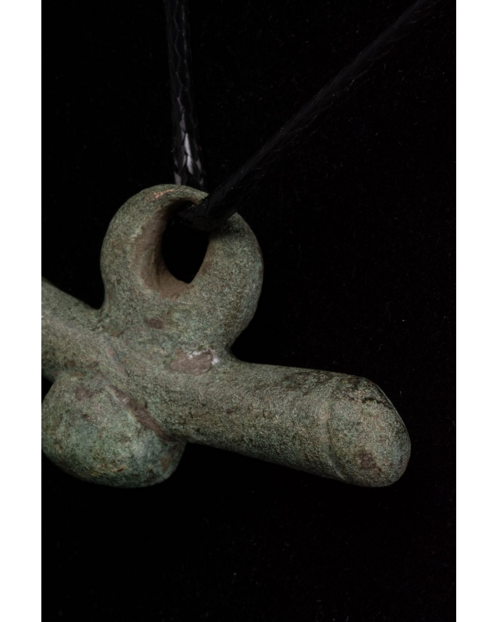 ROMAN BRONZE DOUBLE PHALLUS PENDANT - Image 4 of 4