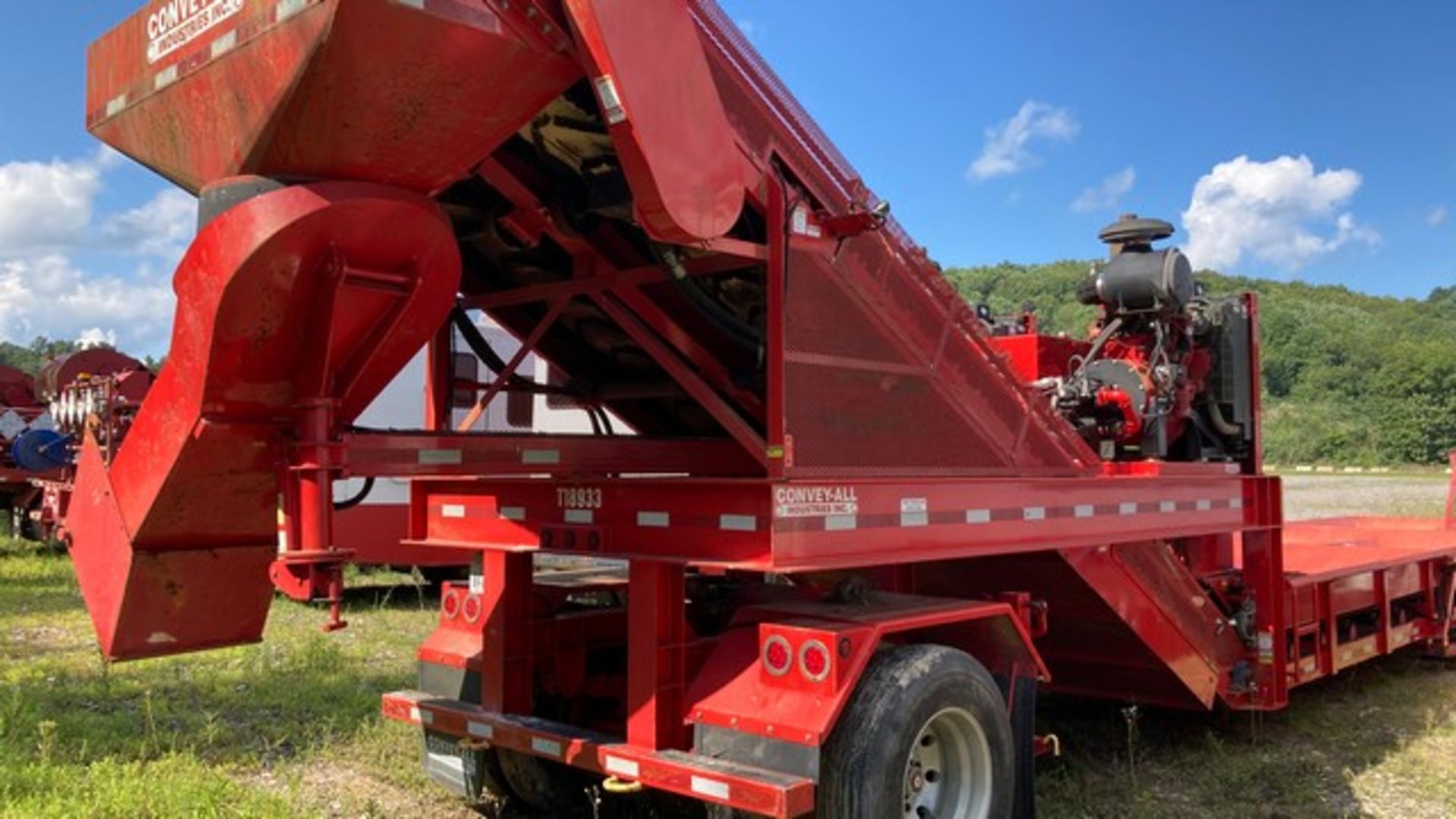 Located in YARD 6 - Buckhannon, WV (835) (X) CONVEY ALL 30" S/A T- BELT TRAILER, SN- 2207118933, P/B - Bild 2 aus 6