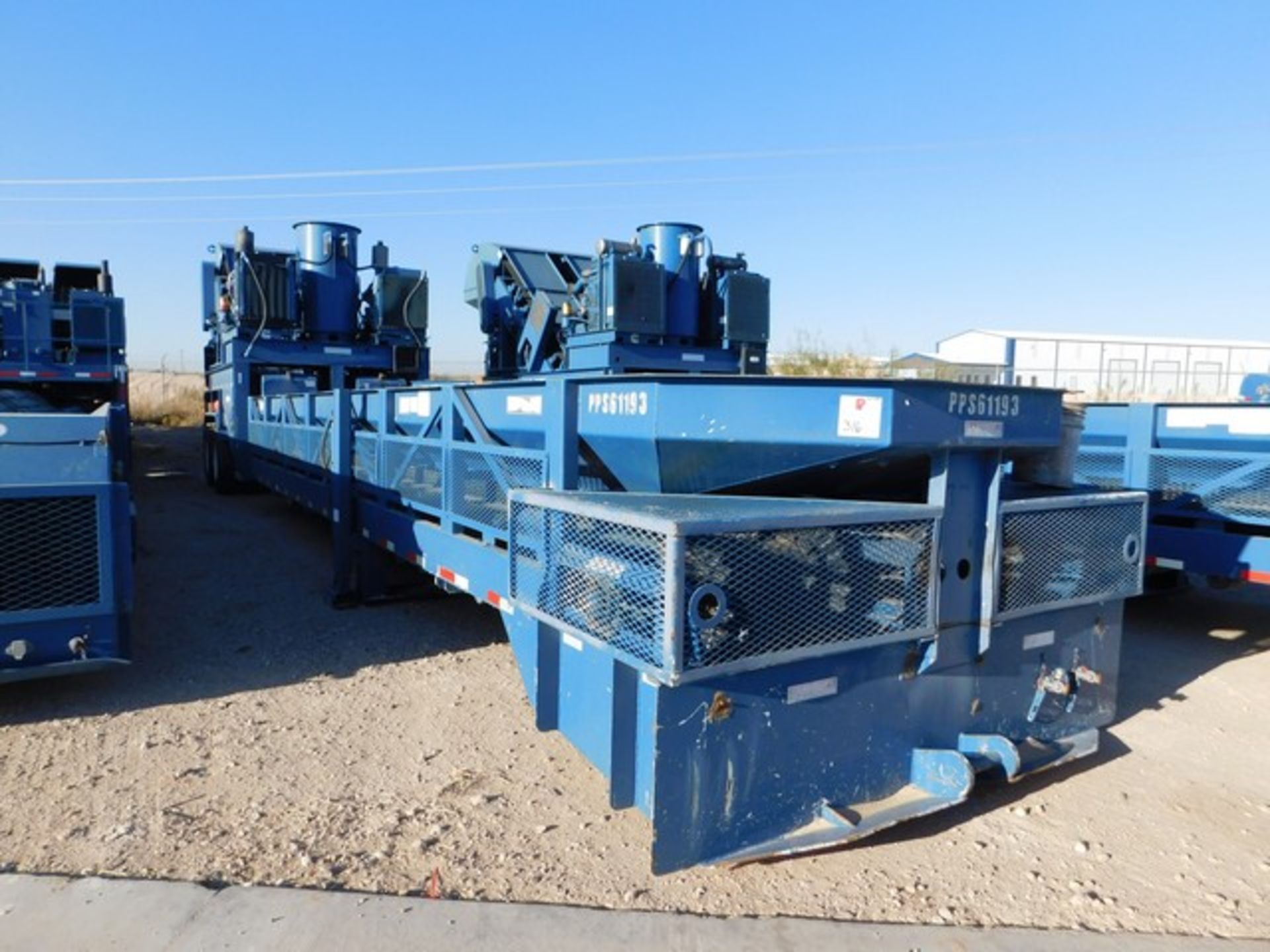 Located in YARD 2 - Odessa, TX (FSF040) (X) 2014 APPCO MS8230 DUAL CONVEYOR SAND MOVER, VIN-