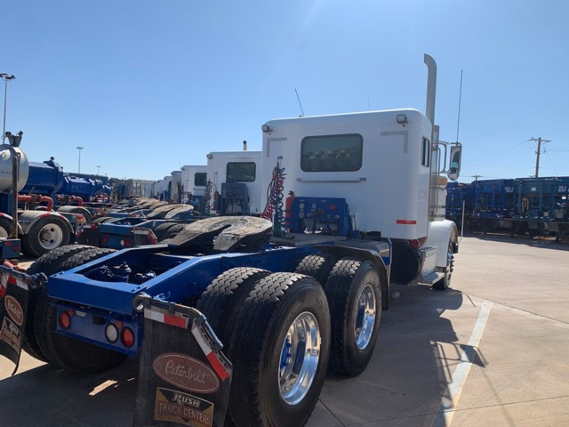 Located in YARD 2 - Odessa, TX (TRH367) (X) 2012 PETERBILT 367 T/A SLEEPER HAUL TRUCK, VIN- - Image 10 of 10