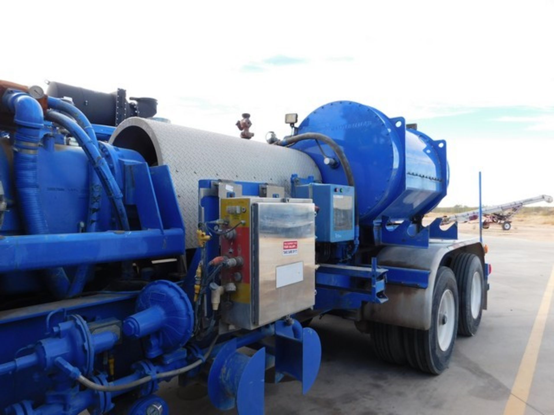 Located in YARD 2 - Odessa, TX (FPF677) 2017 GARDNER DENER 2500Q QUINTUPLEX FRAC PUMP, P/B CUMMINS - Bild 3 aus 10