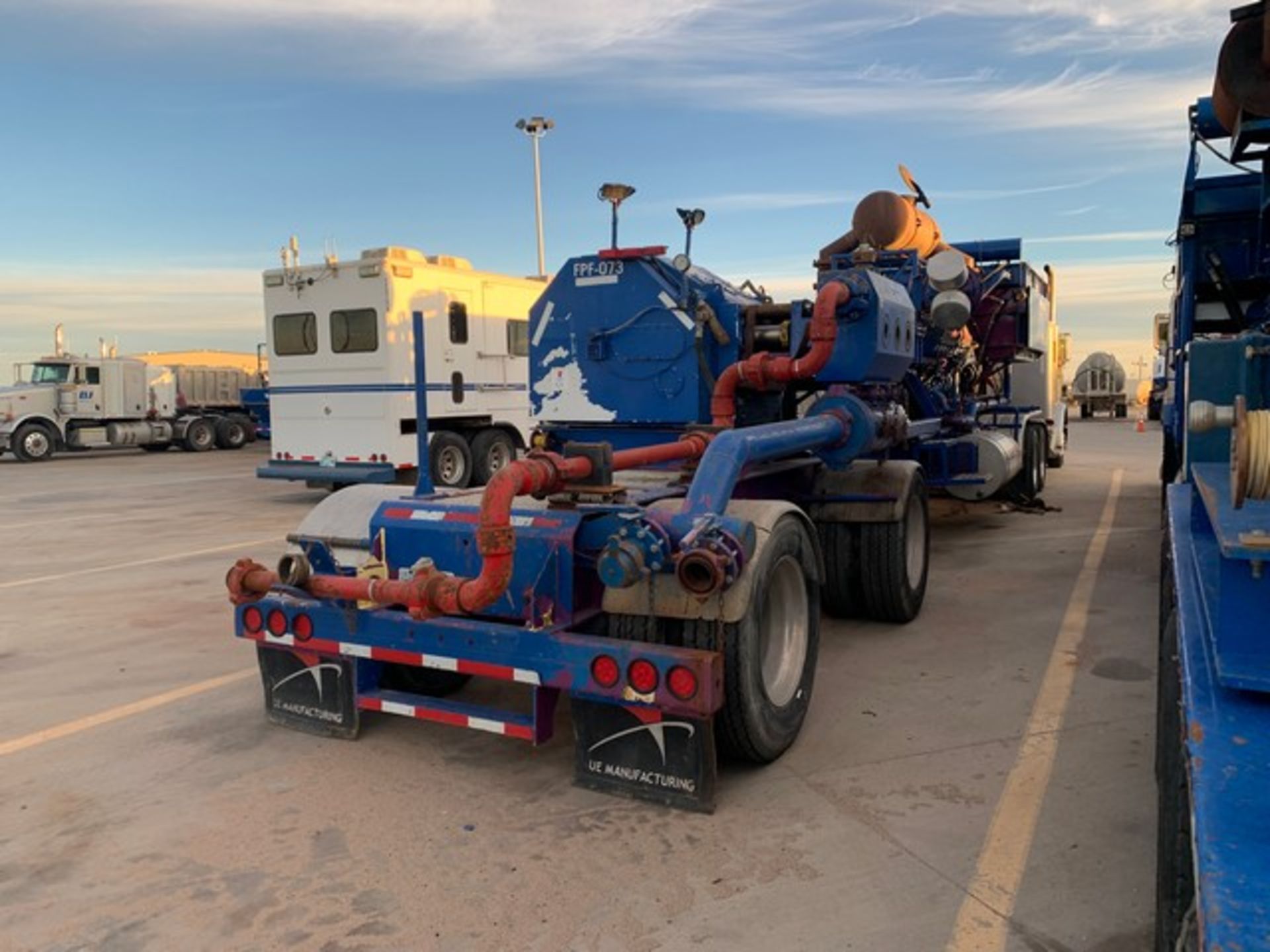 Located in YARD 2 - Odessa, TX (FPF073) 2012 SPM TWS2400 TRIPLEX FRAC PUMP, P/B CUMMINS QSK50 DIESEL - Image 2 of 7