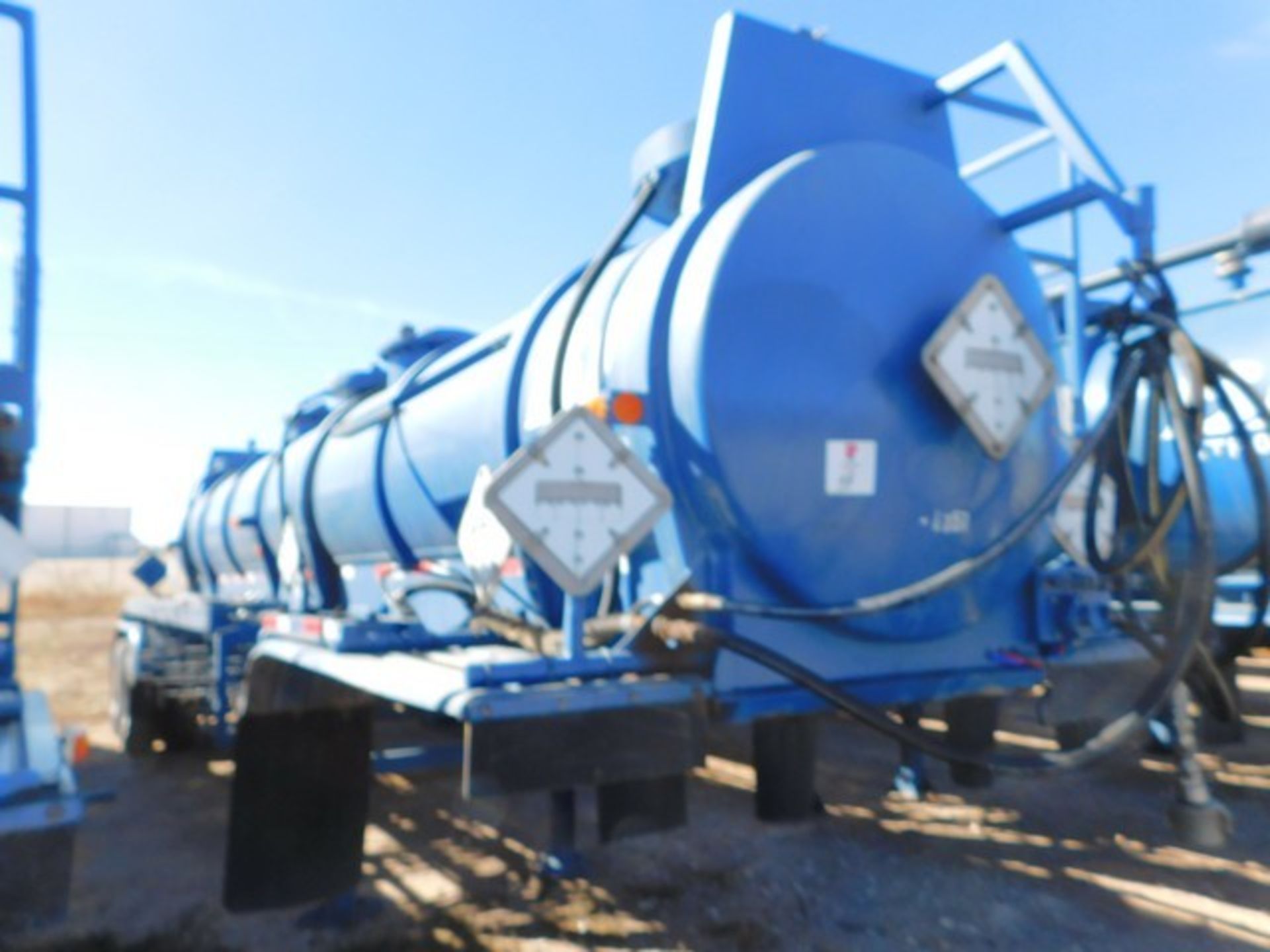 Located in YARD 2 - Odessa, TX (FTF057) (X) 2006 WORLEY MACHINE & FAB 5000 GAL (3) COMPARTMENT