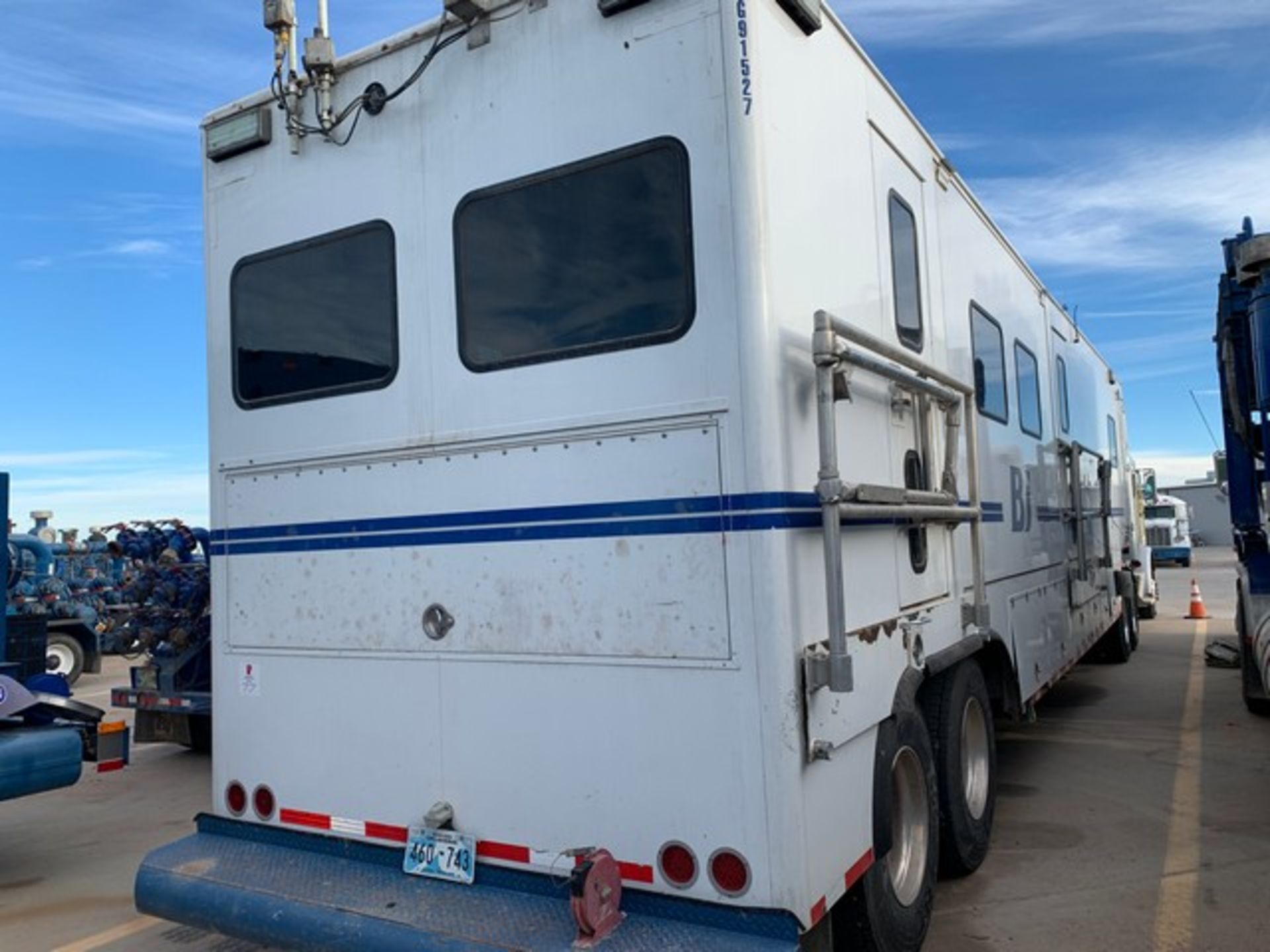 Located in YARD 2 - Odessa, TX (FDF009) 2014 GENERAL 40' T/A COMMAND CENTER/ DATA VAN TRAILER W/ - Image 2 of 7