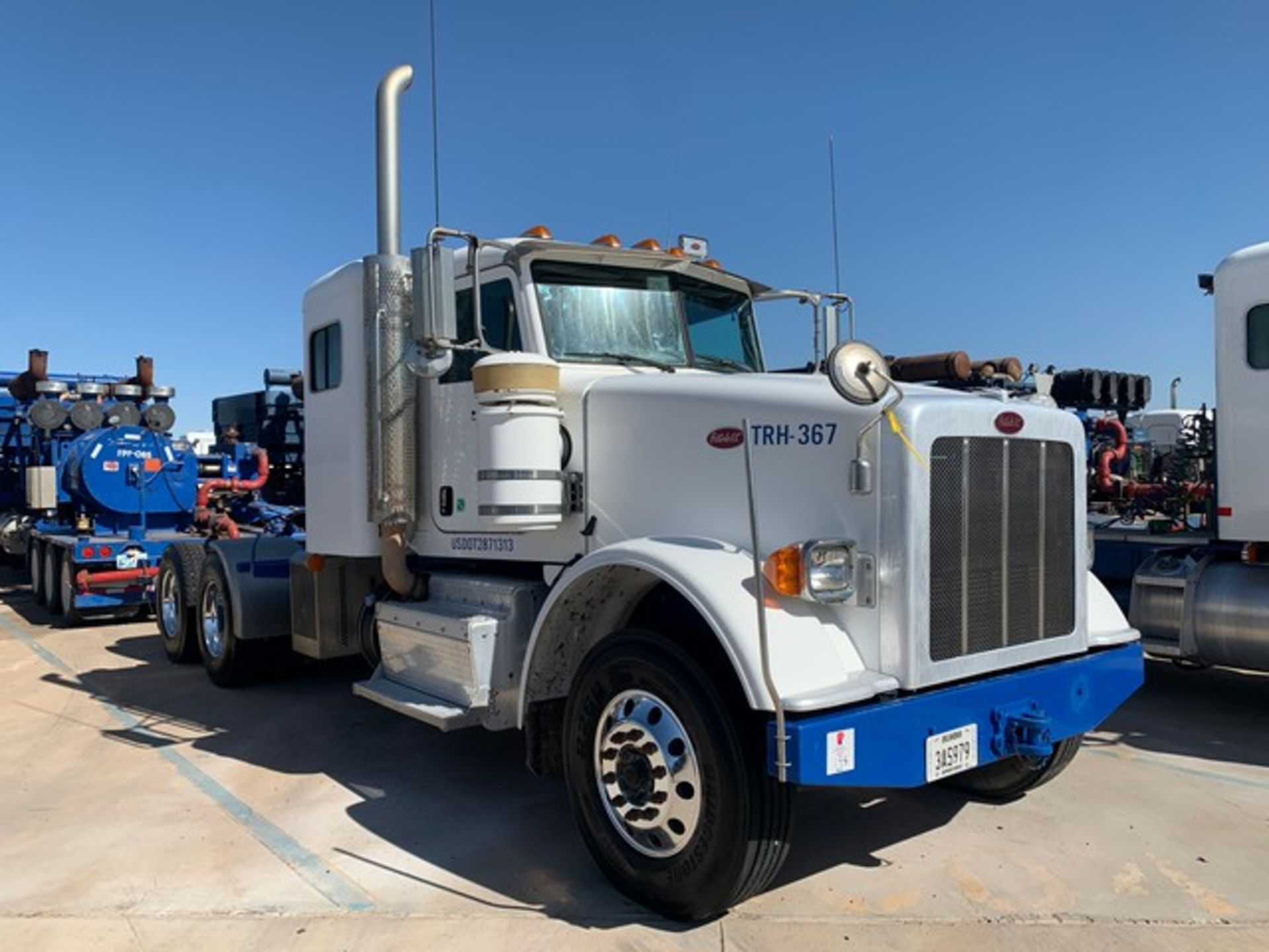 Located in YARD 2 - Odessa, TX (TRH367) (X) 2012 PETERBILT 367 T/A SLEEPER HAUL TRUCK, VIN-