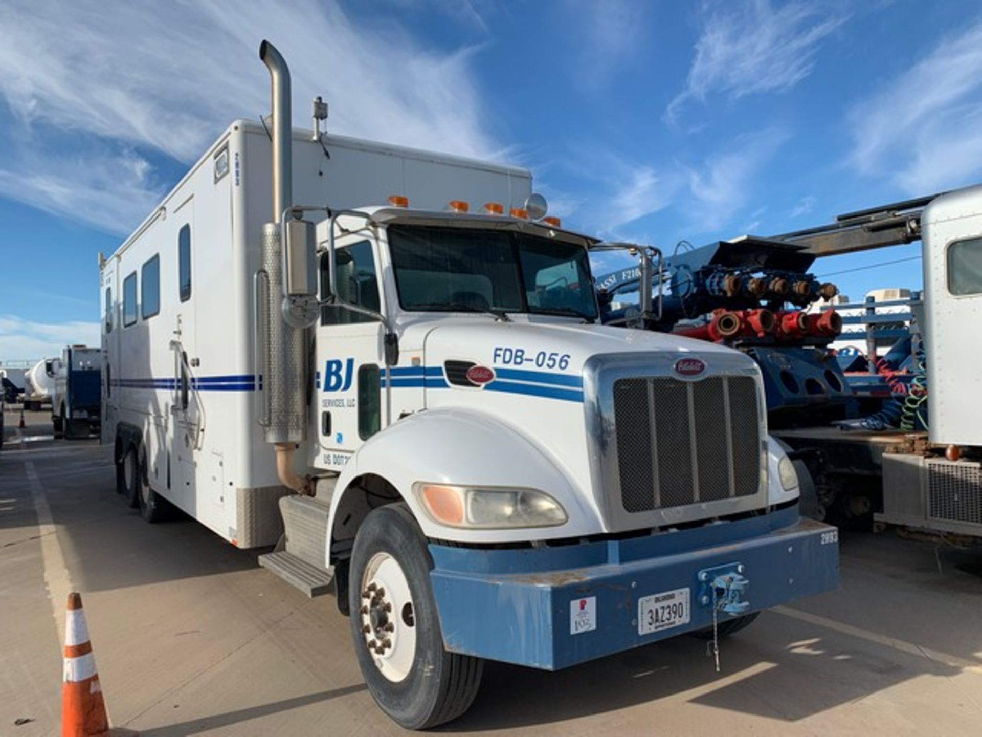 Located in YARD 2 - Odessa, TX (FDB056) 2012 PETERBILT 348 T/A FRAC DATA VAN, VIN-