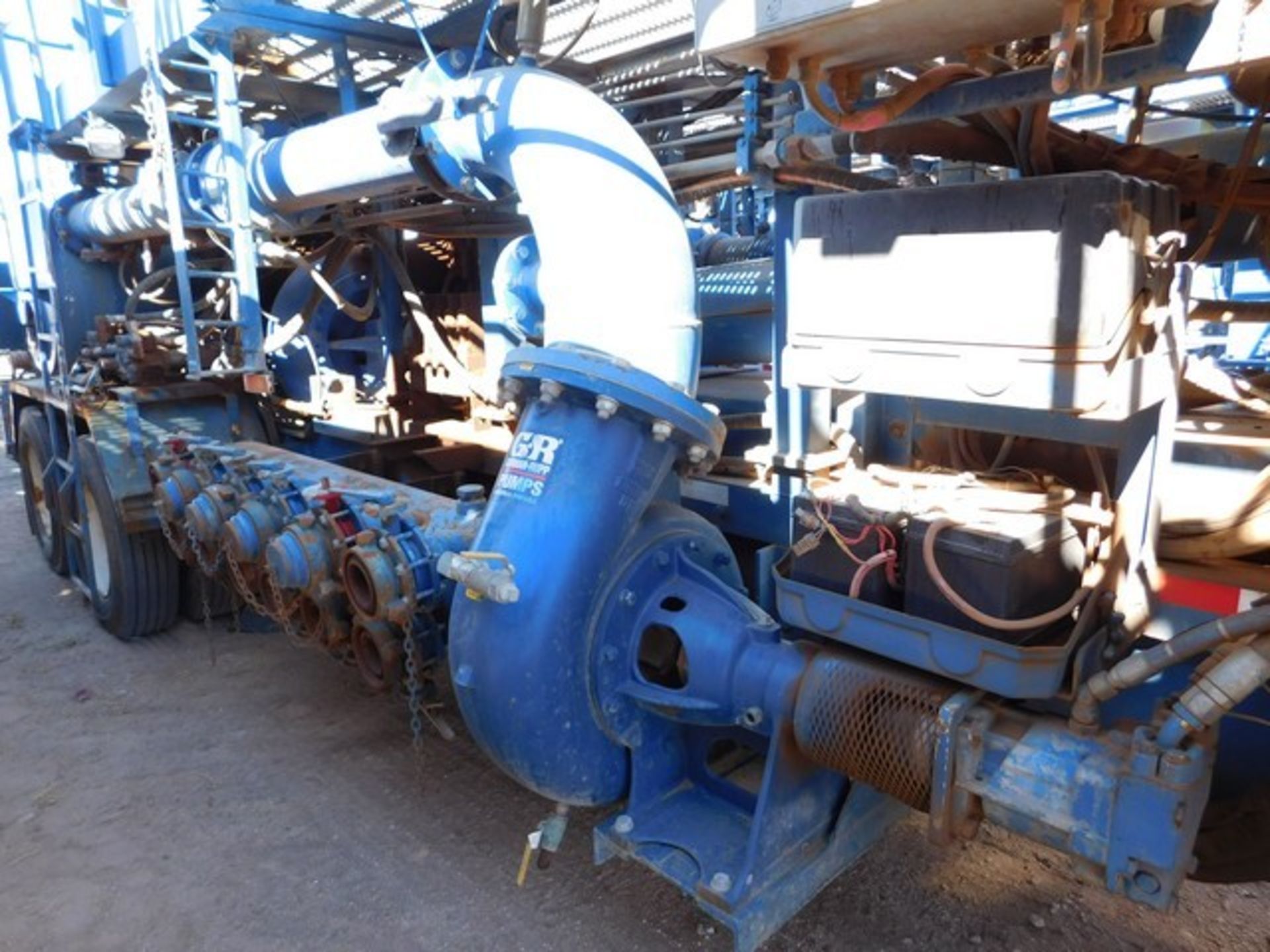 Located in YARD 2 - Odessa, TX (FBF055) 2002 FONTAINE T/A FRAC BLENDER TRAILER, VIN- - Image 10 of 11