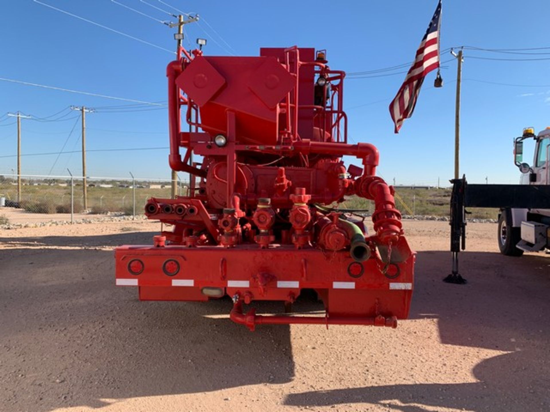 Located in YARD 1 - Midland, TX (X) 2010 MACK GU813 TRI AXLE DAY CAB ACID PUMP TRUCK, VIN- - Image 7 of 13