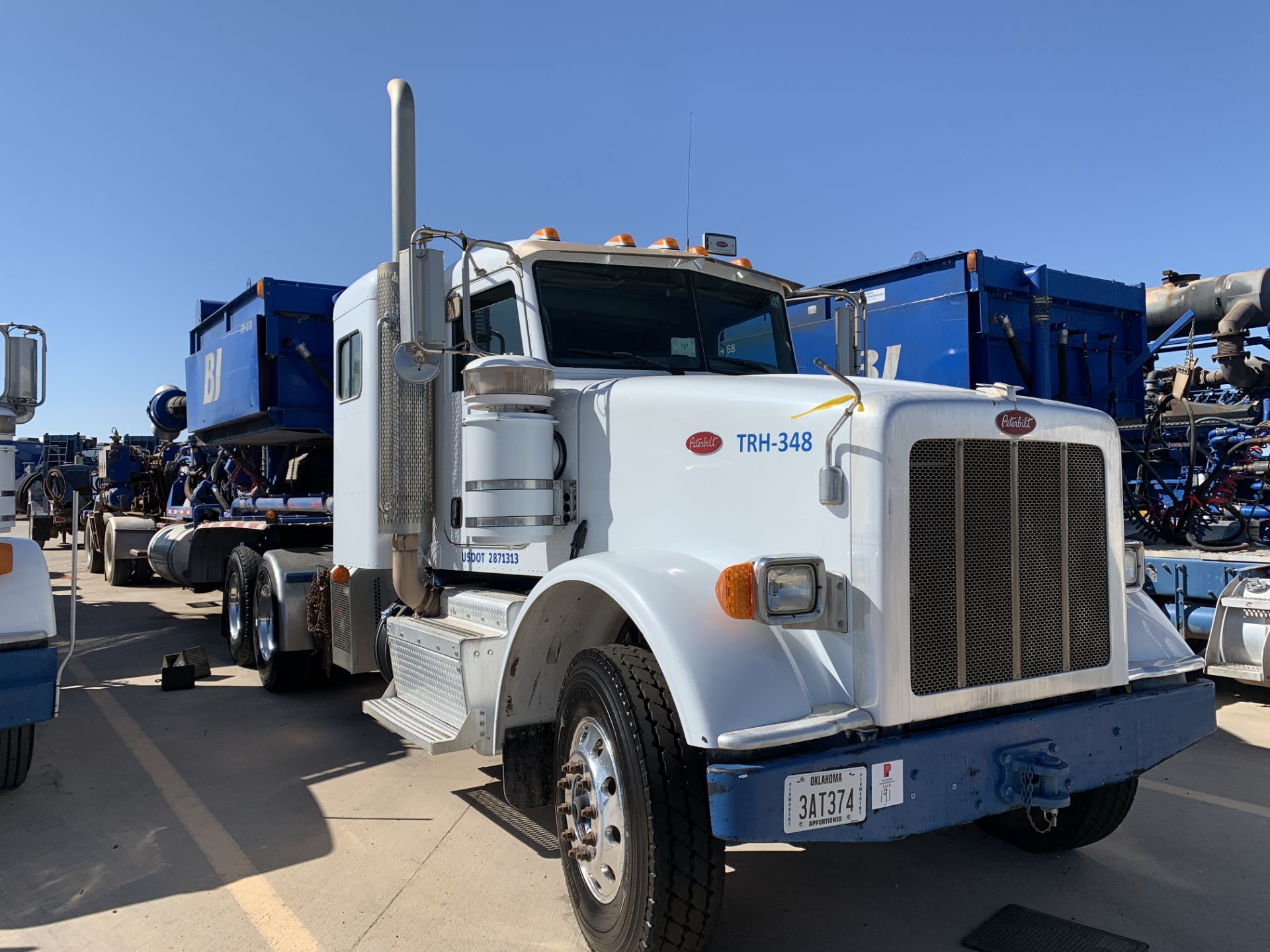 Located in YARD 2 - Odessa, TX (TRH348) (X) 2012 PETERBILT 367 T/A SLEEPER HAUL TRUCK, VIN-