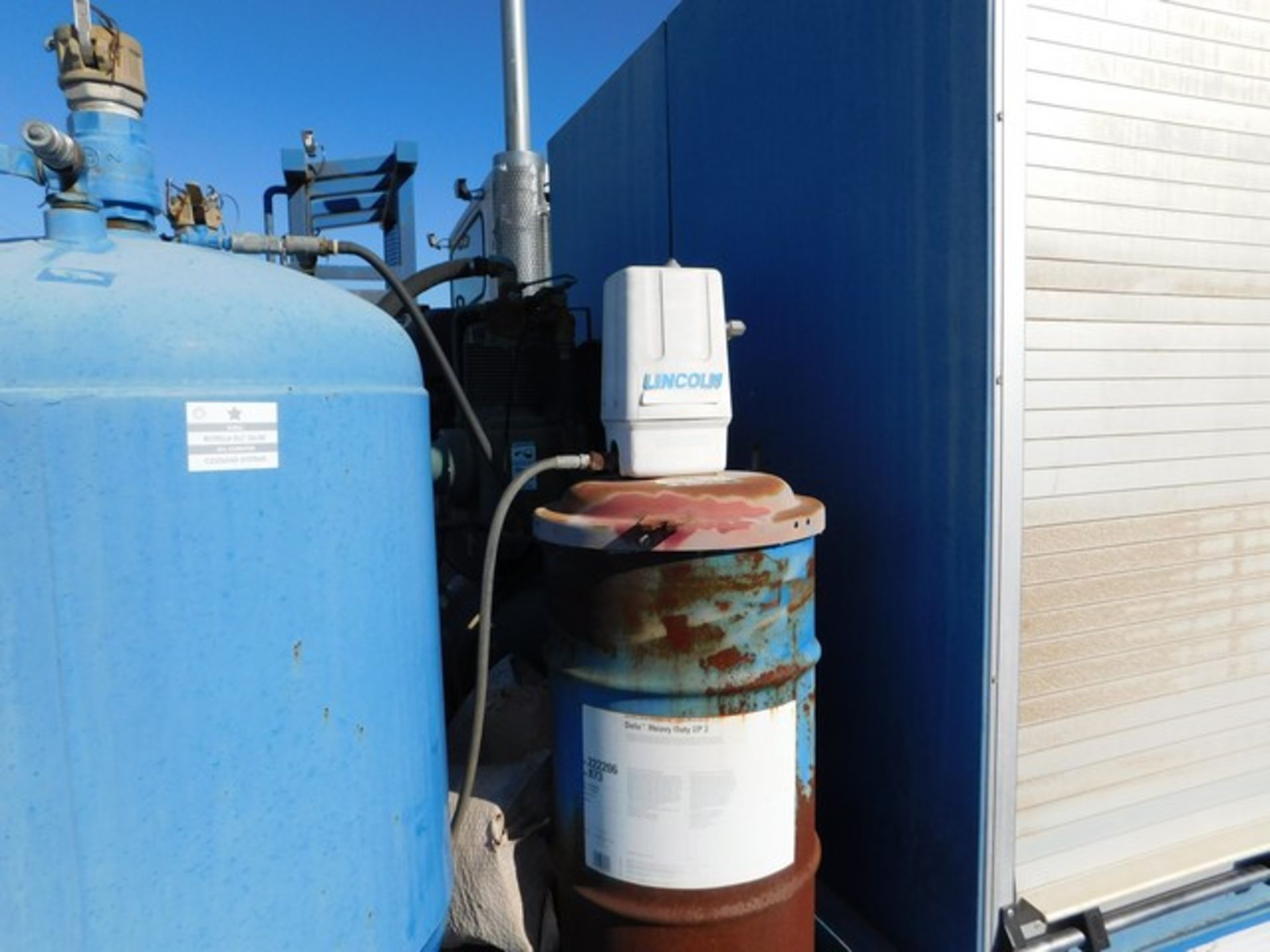 Located in YARD 2 - Odessa, TX (FUF110) (X) 2011 SAGE OIL VAC GN LUBE TRAILER, VIN- - Image 6 of 6