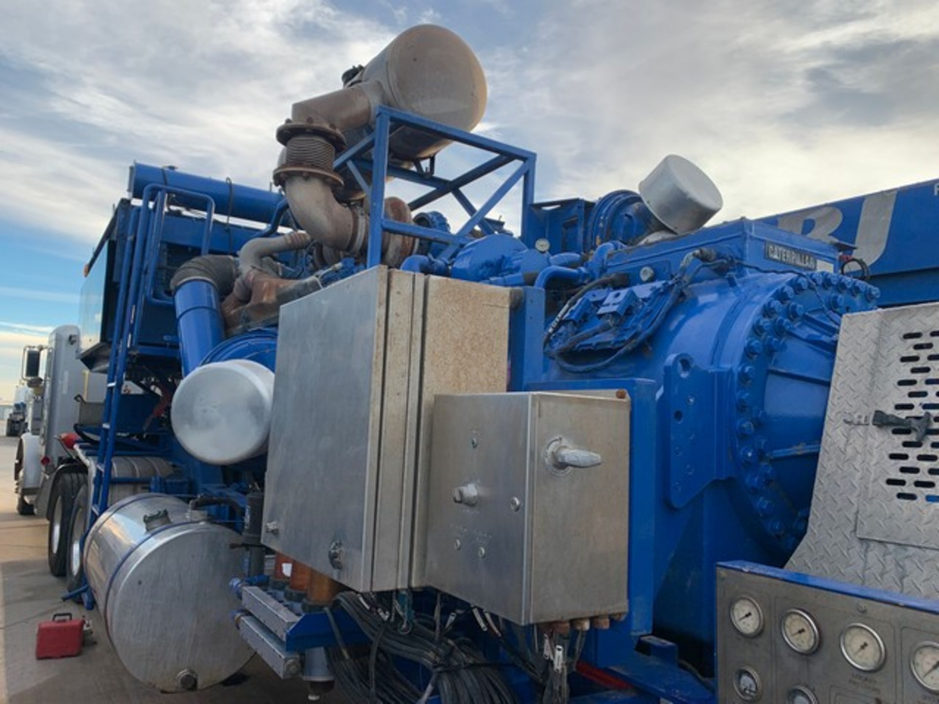 Located in YARD 2 - Odessa, TX (FPF065) 2014 GARDNER DENVER 2250T TRIPLEX FRAC PUMP, P/B CUMMINS - Bild 6 aus 8