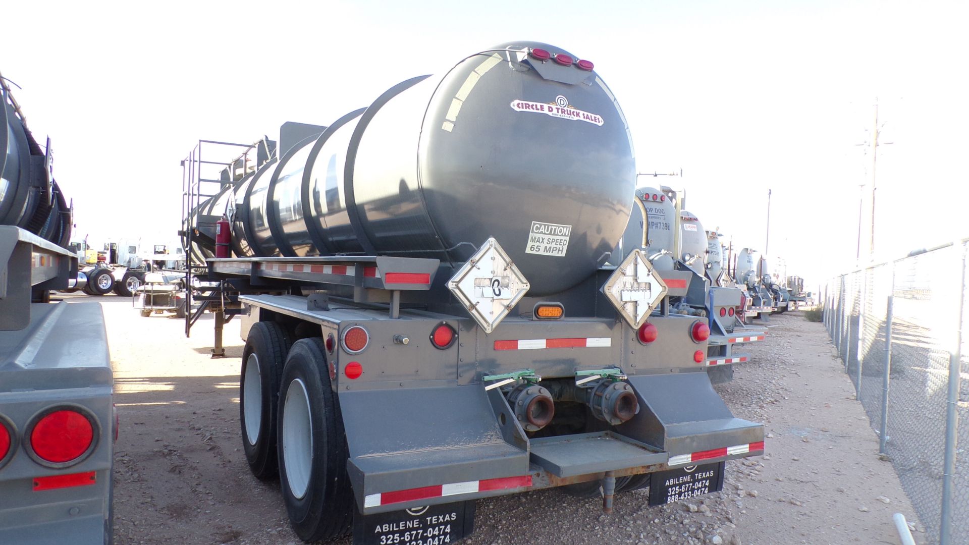 Located in YARD 1 - Midland, TX  (X) 2006 OVERLAND TANK INC 120 BBL T/A ACID TRAILER, 2 - Image 3 of 5