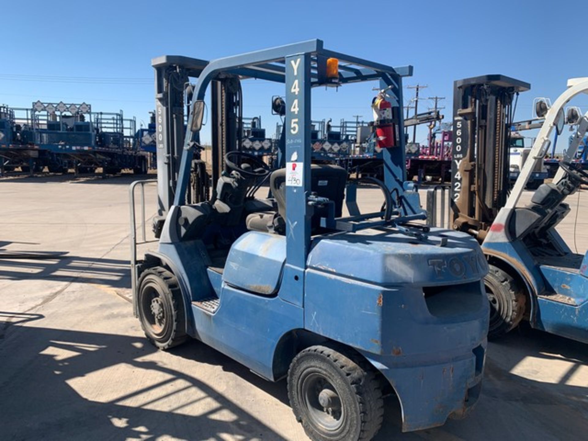 Located in YARD 2 - Odessa, TX (SUB046) TOYOTA MODEL- 7FGU30 5600# STRAIGHT MAST FORKLIFT, P/B - Image 3 of 6