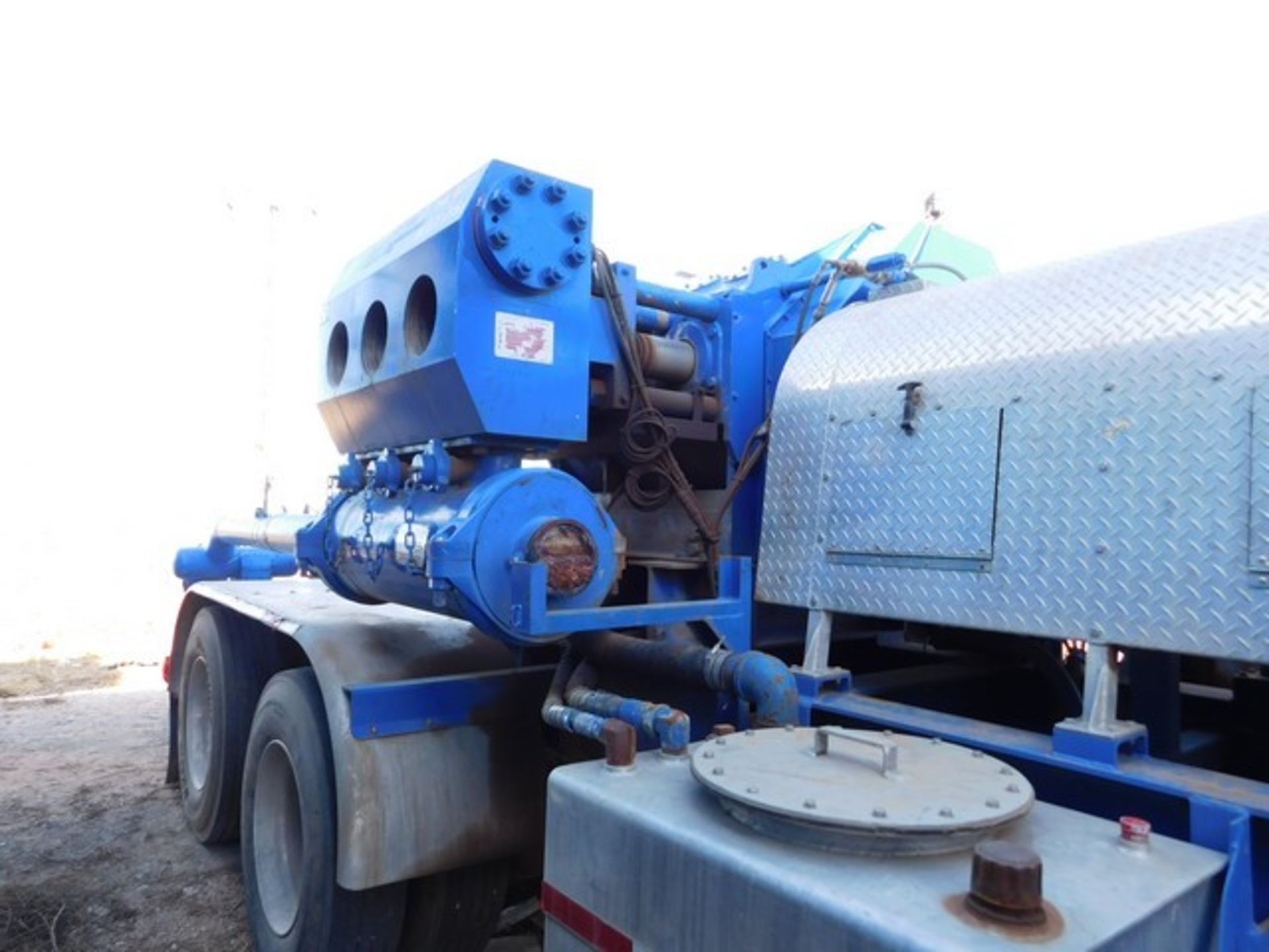 Located in YARD 2 - Odessa, TX (FPF507) 2017 SPMTWS2250 TRIPLEX FRAC PUMP, P/B CUMMINS QSK50 - Bild 11 aus 13